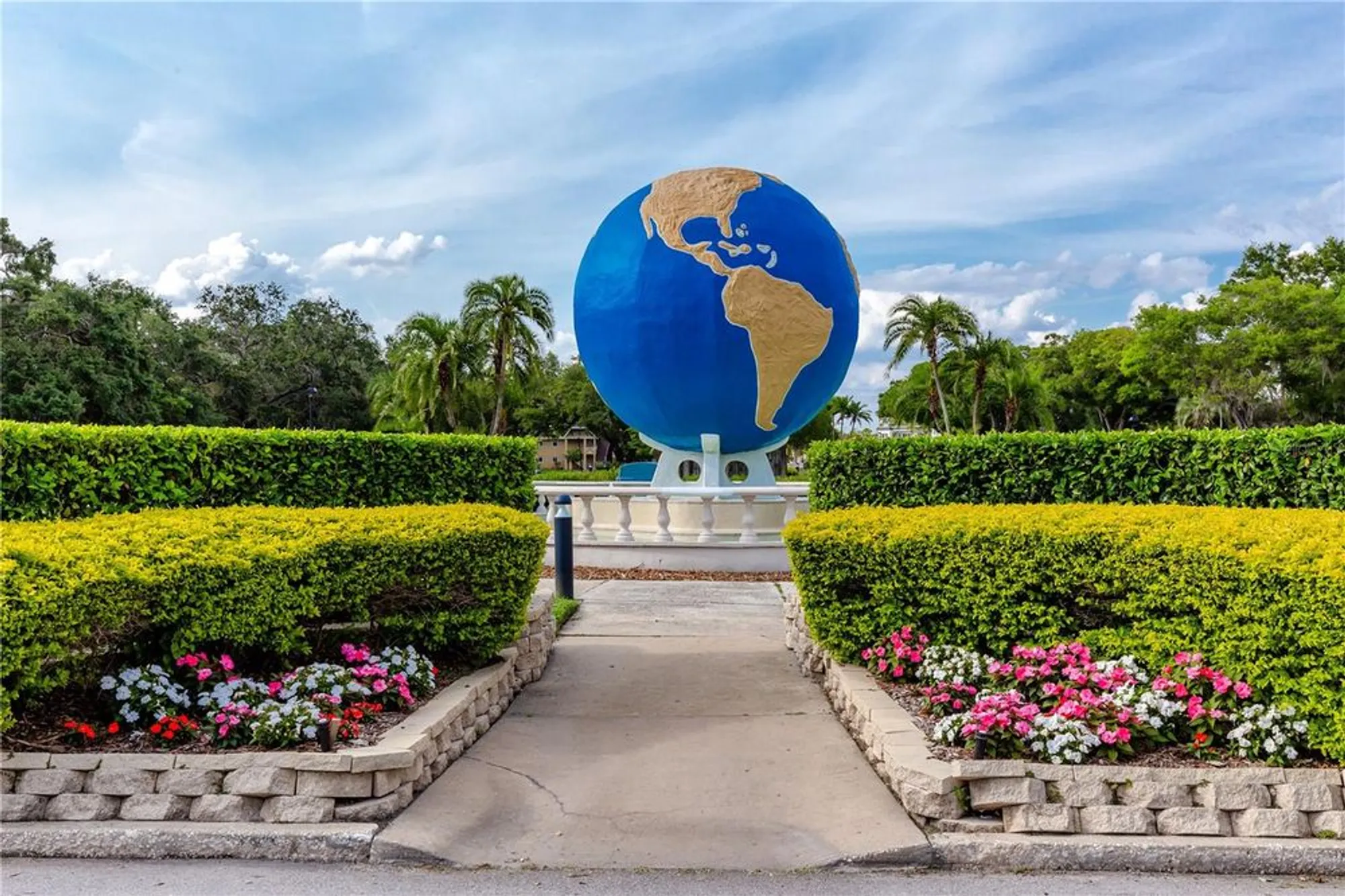 Property Slideshow image 30 of 42 | 2463 brazilia dr apt 39, Clearwater, FL, 33763