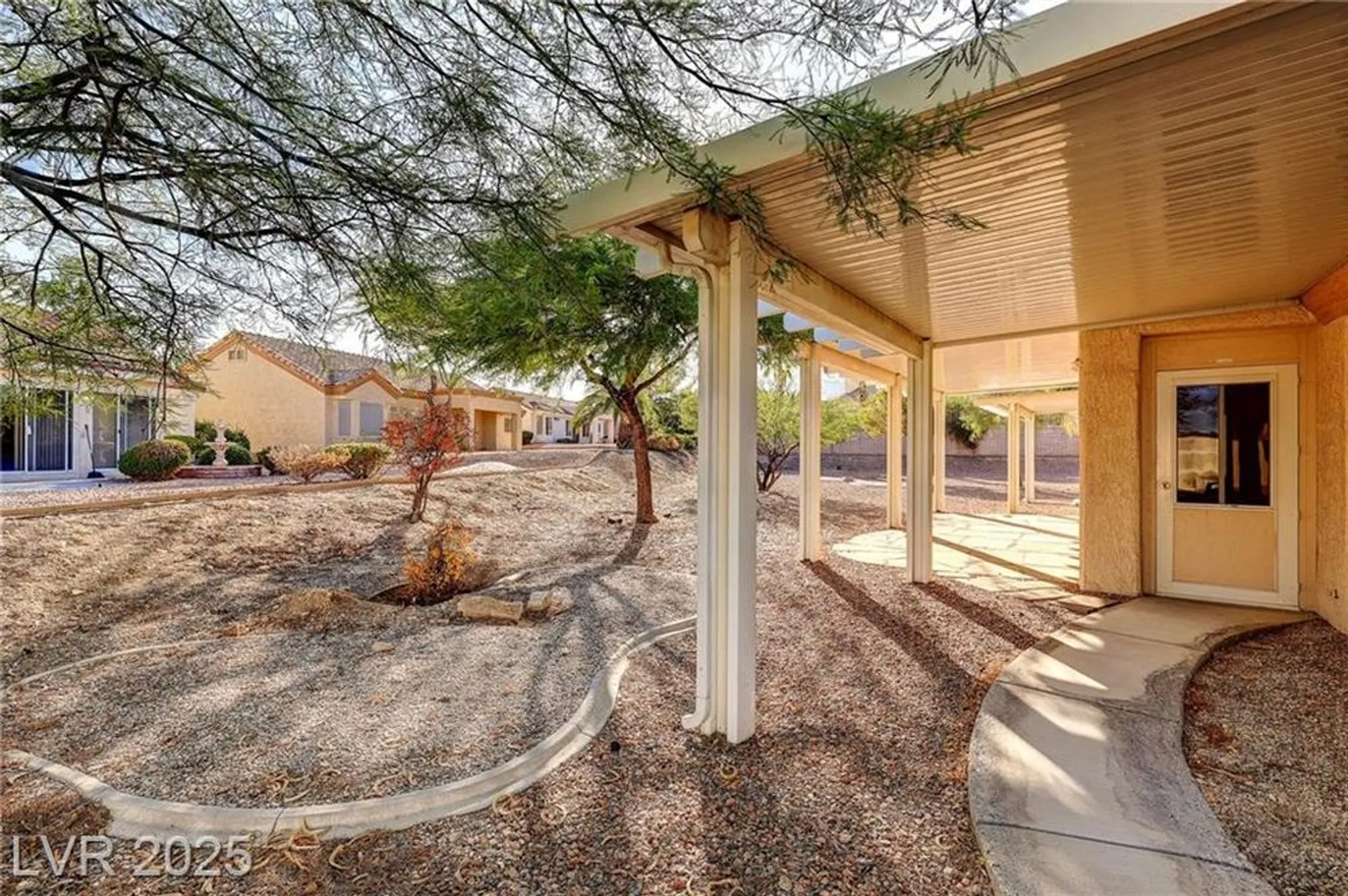 Property Slideshow image 5 of 58 | 2813 brianwood ct, Las Vegas, NV, 89134