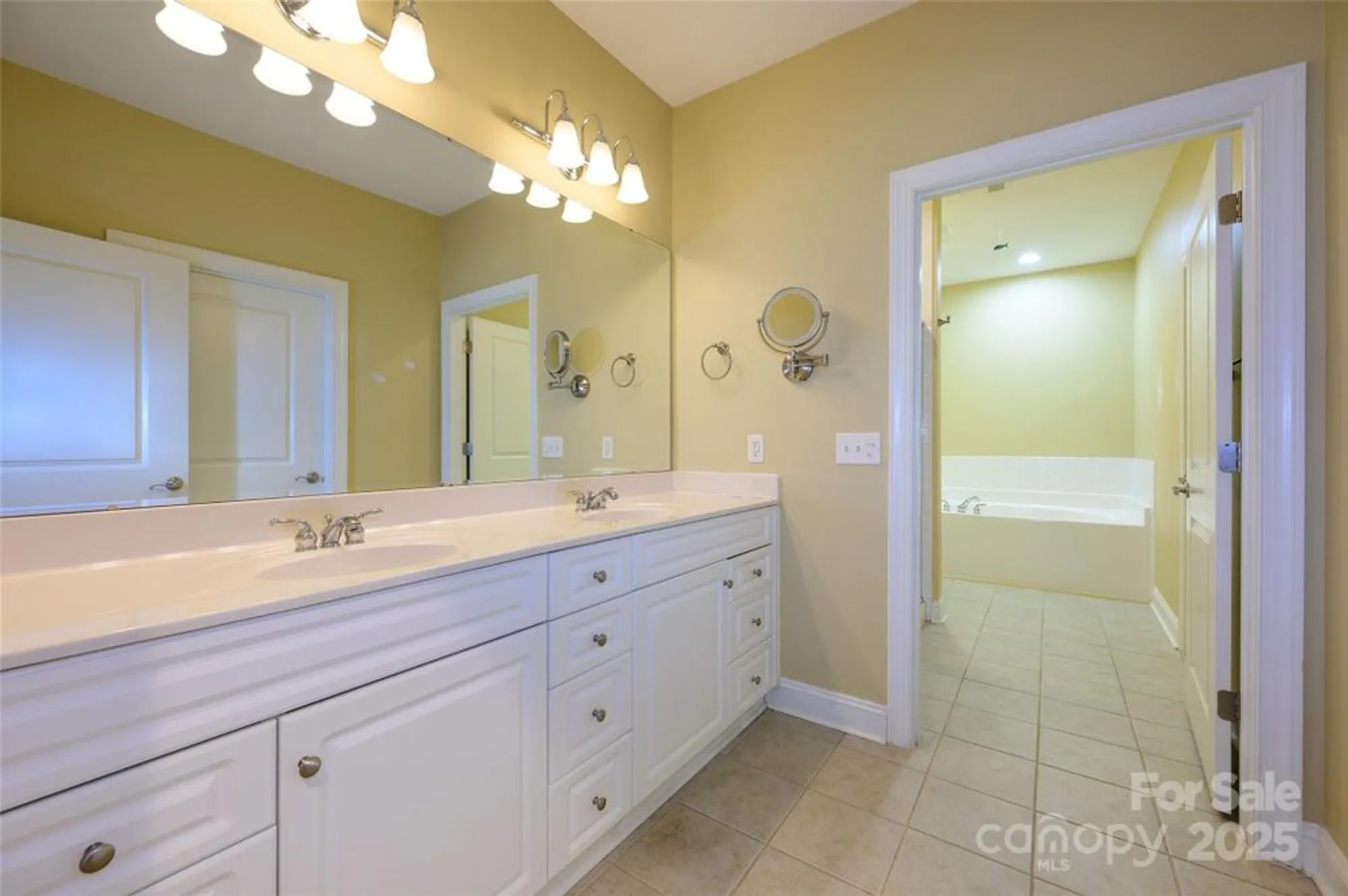 Property Slideshow image 24 of 29 | 2803 bellasera way, Matthews, NC, 28105