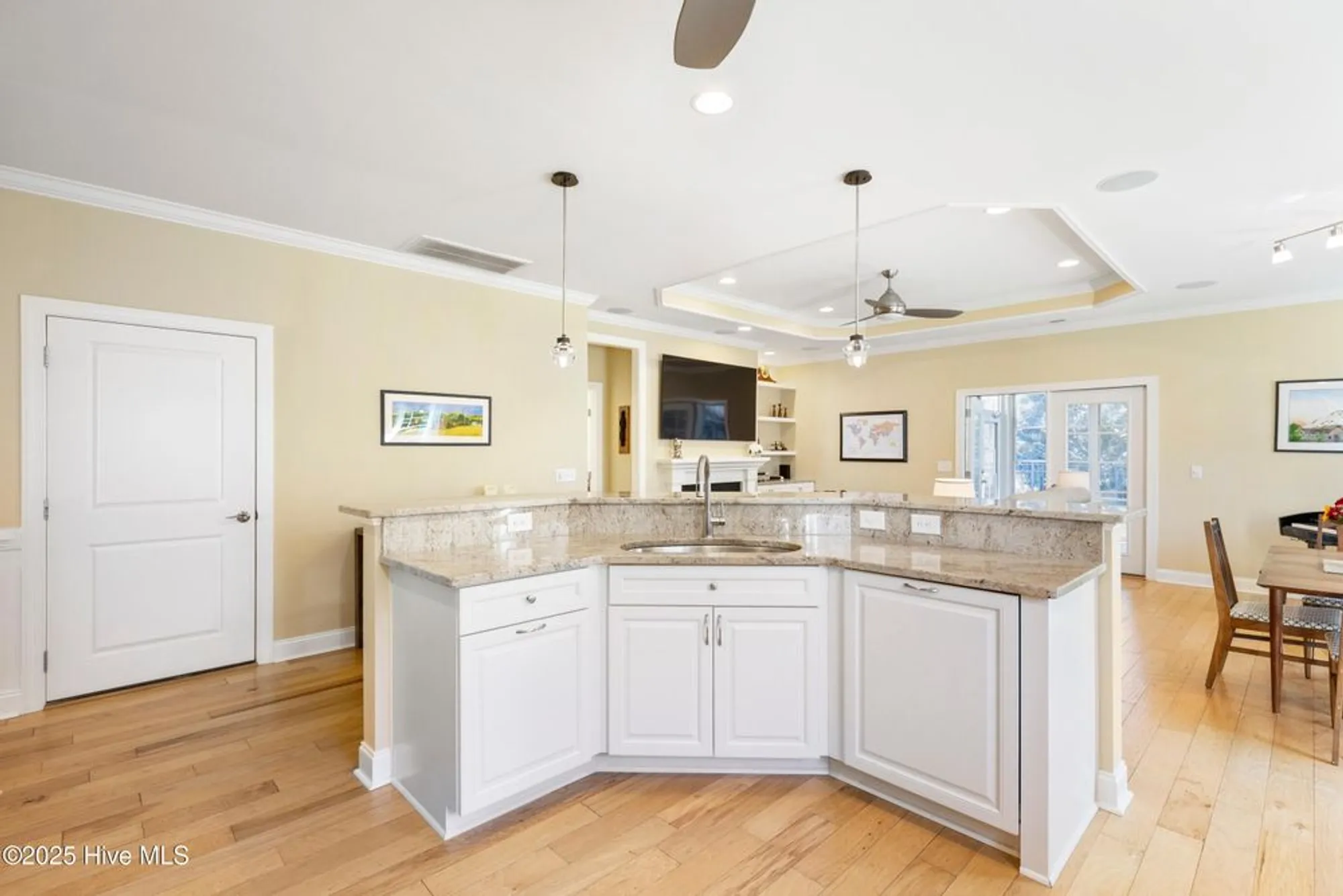 Property Slideshow image 5 of 47 | 2162 forest view cir, Leland, NC, 28451