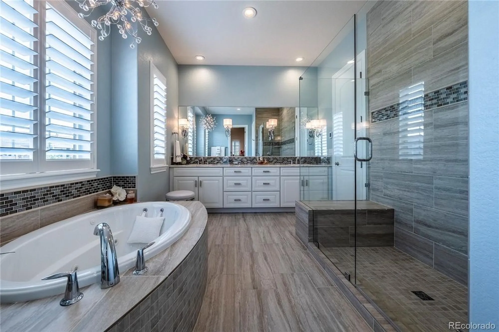 Property Slideshow image 32 of 50 | 8473 s quemoy st, Aurora, CO, 80016