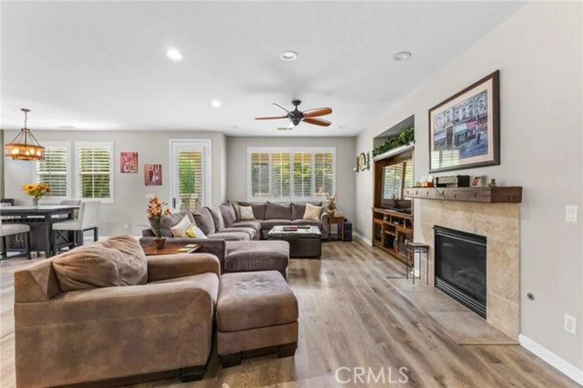 Property Slideshow image 16 of 32 | 23757 cahuilla ct, Corona, CA, 92883