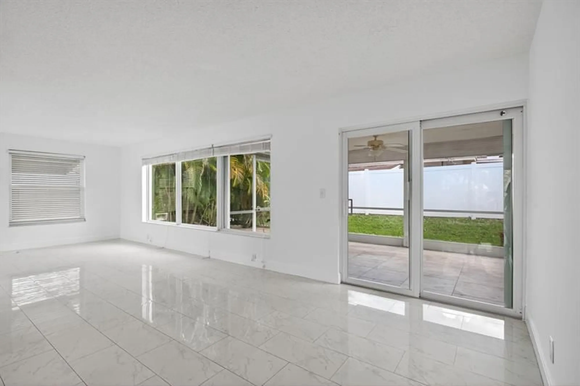 Property Slideshow image 23 of 34 | 2930 nw 1st ave, Pompano Beach, FL, 33064