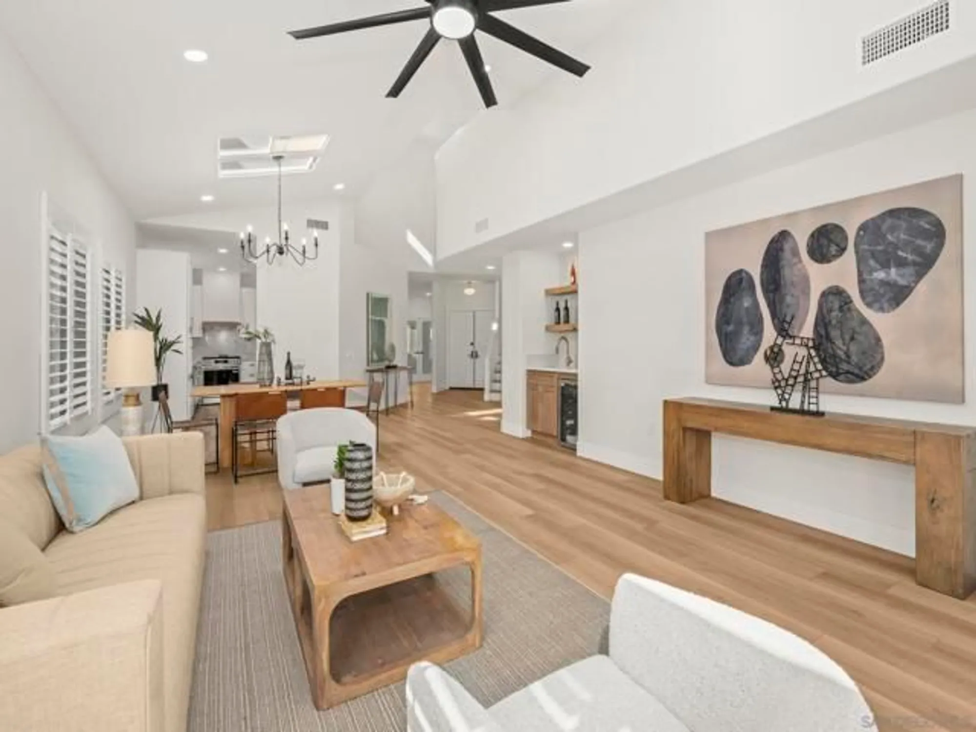 Property Slideshow image 12 of 64 | 4137 pindar way, Oceanside, CA, 92056