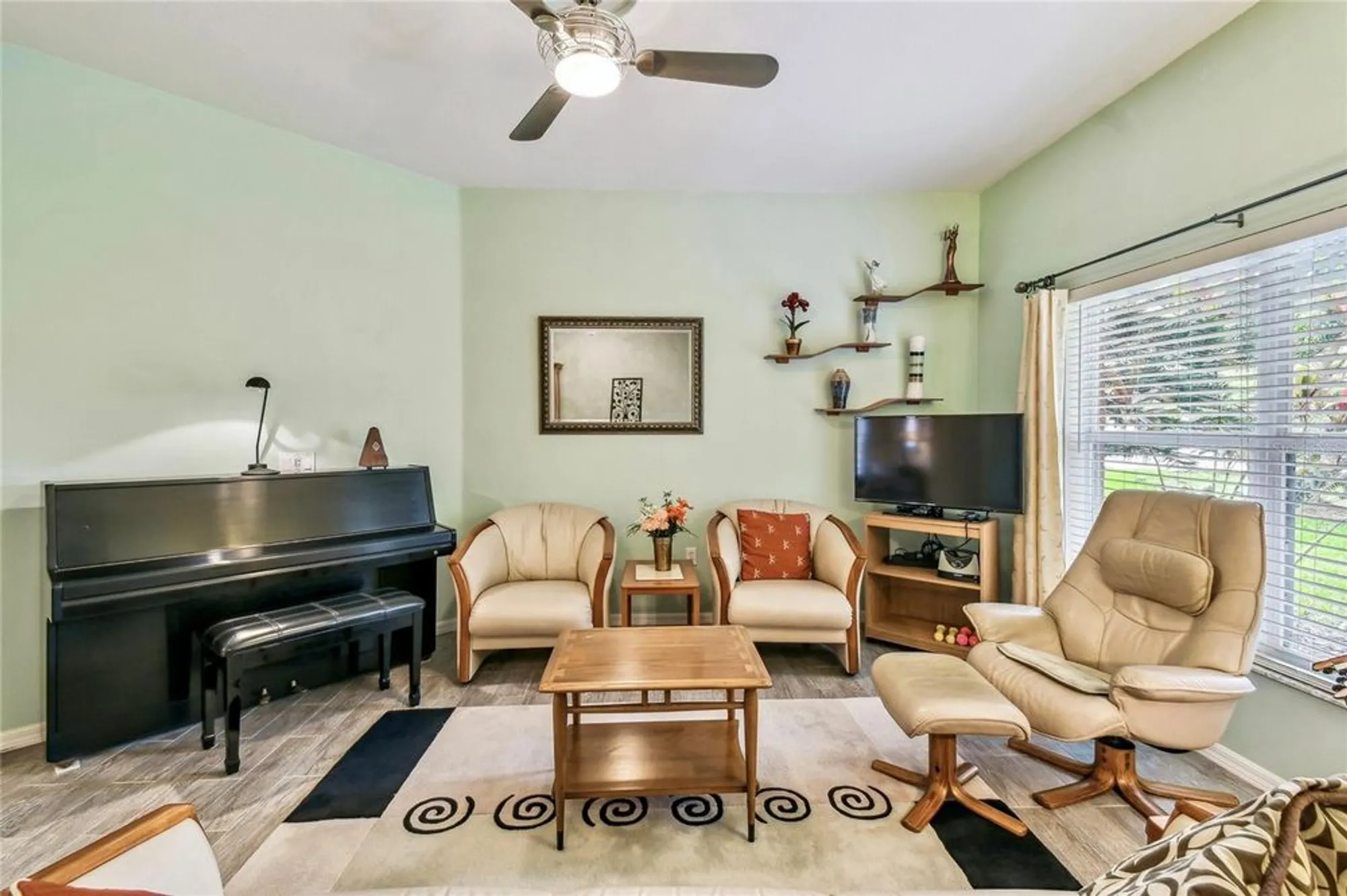 Property Slideshow image 7 of 68 | 651 highlands hammock dr, Poinciana, FL, 34759