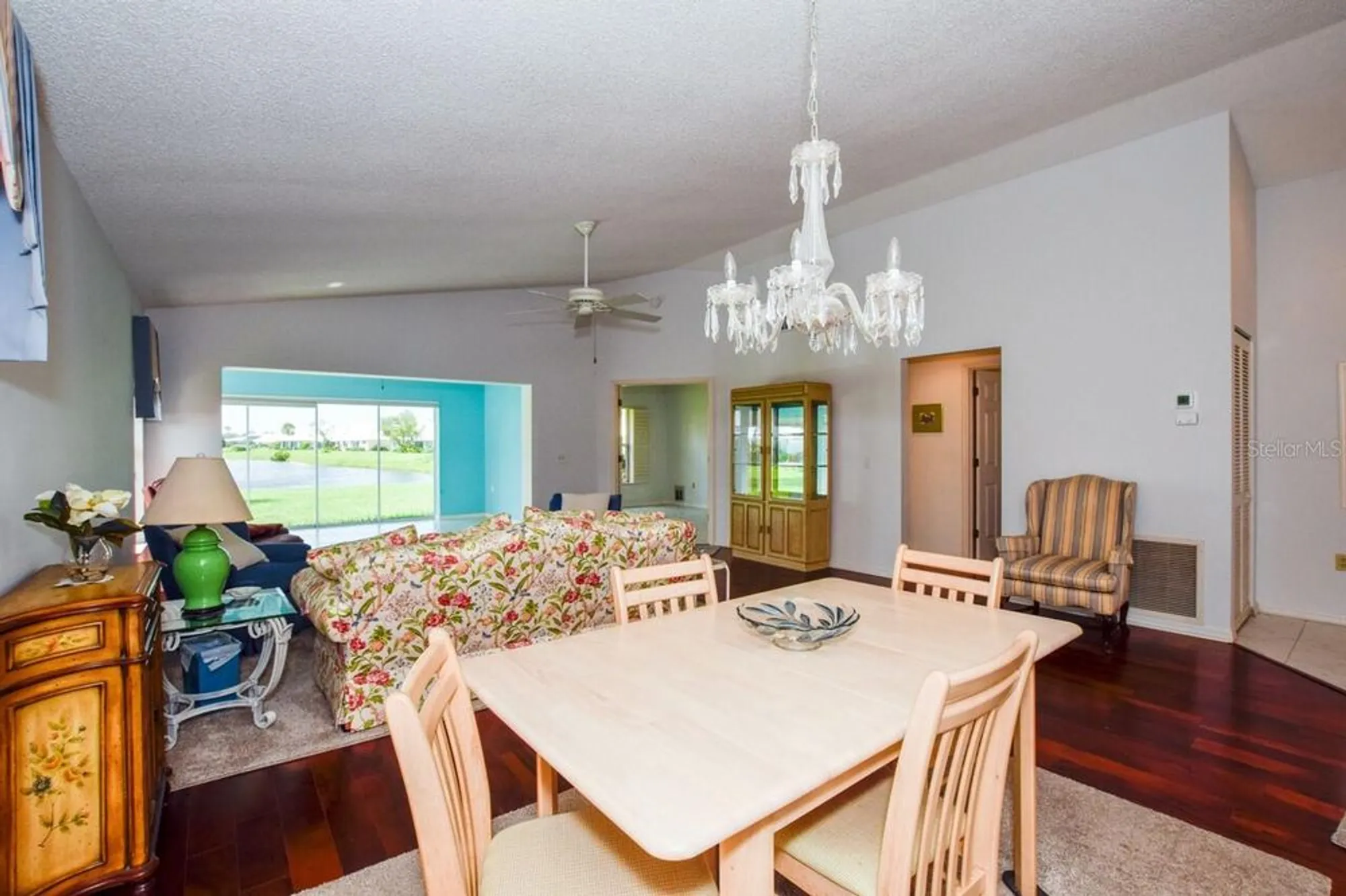 Property Slideshow image 7 of 57 | 745 harrington lake dr 30, Venice, FL, 34293
