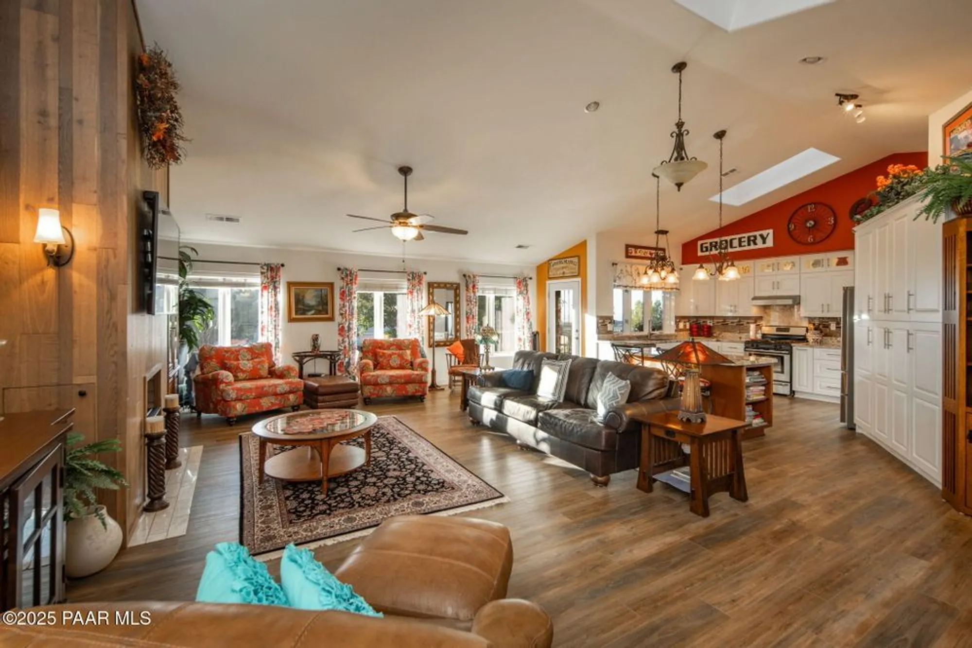 Property Slideshow image 4 of 77 | 878 tom mix trl, Prescott, AZ, 86301