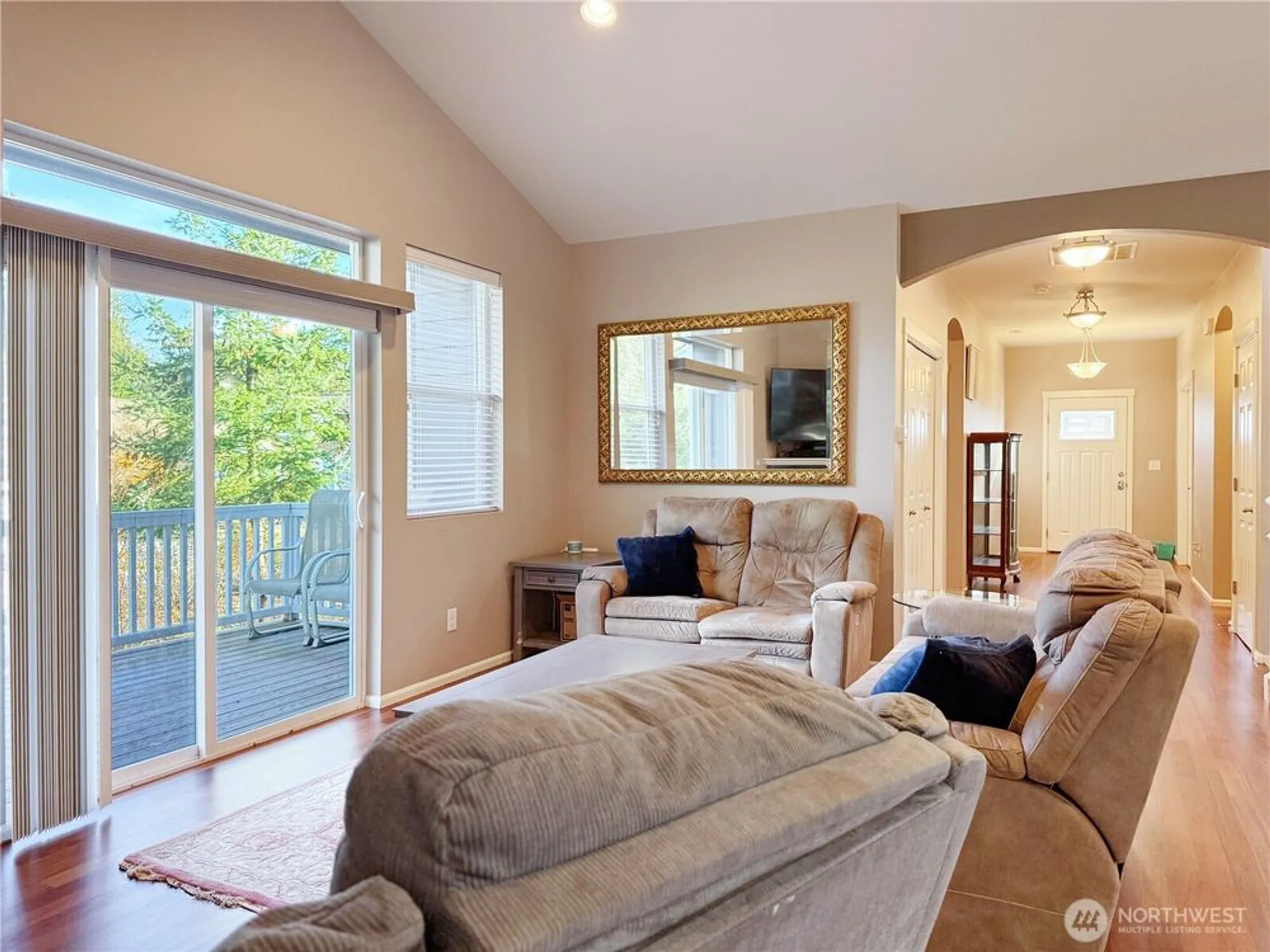 Property Slideshow image 7 of 38 | 4541 broadway st, Mount Vernon, WA, 98274