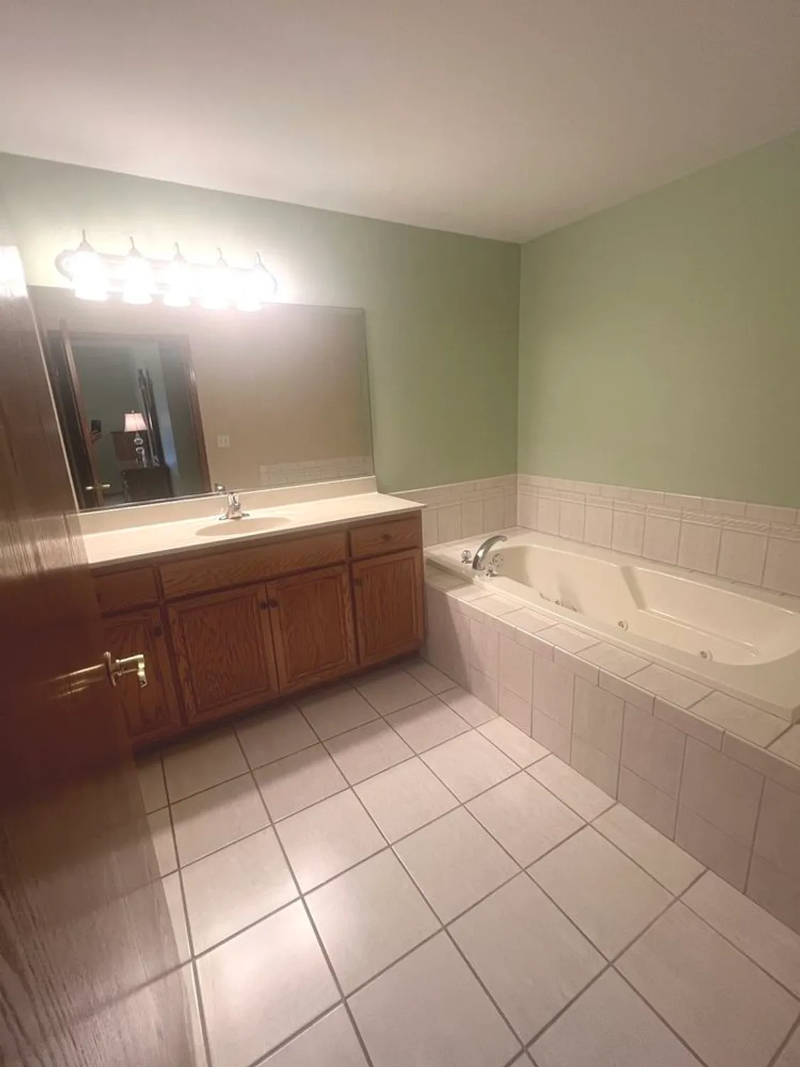 Property Slideshow image 14 of 33 | 6243 misty pines dr 1, Tinley Park, IL, 60477