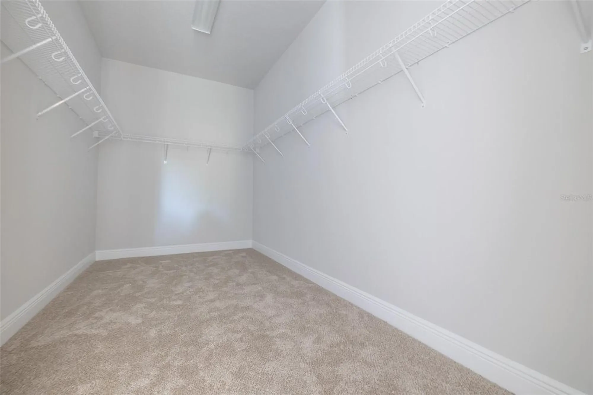 Property Slideshow image 17 of 23 | 6112 plover meadow st, Lithia, FL, 33547