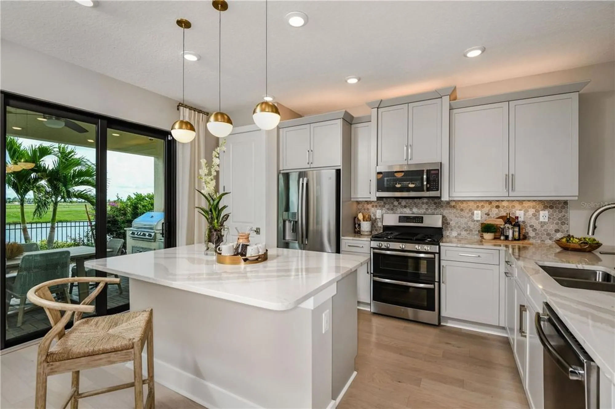 Property Slideshow image 9 of 66 | 18402 rockport pl, Lakewood Ranch, FL, 34211