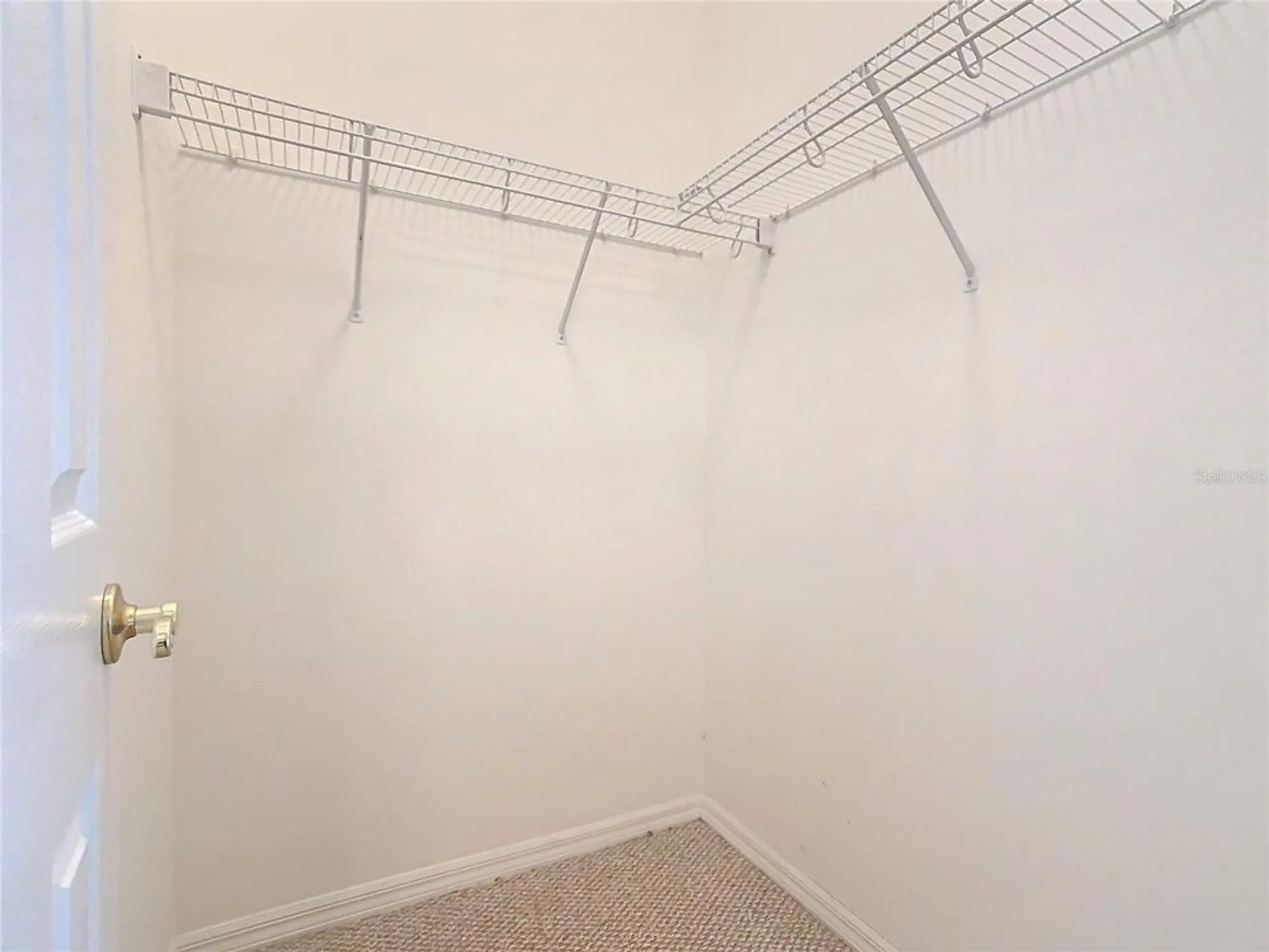 Property Slideshow image 32 of 63 | 100 ventana dr, Kissimmee, FL, 34759