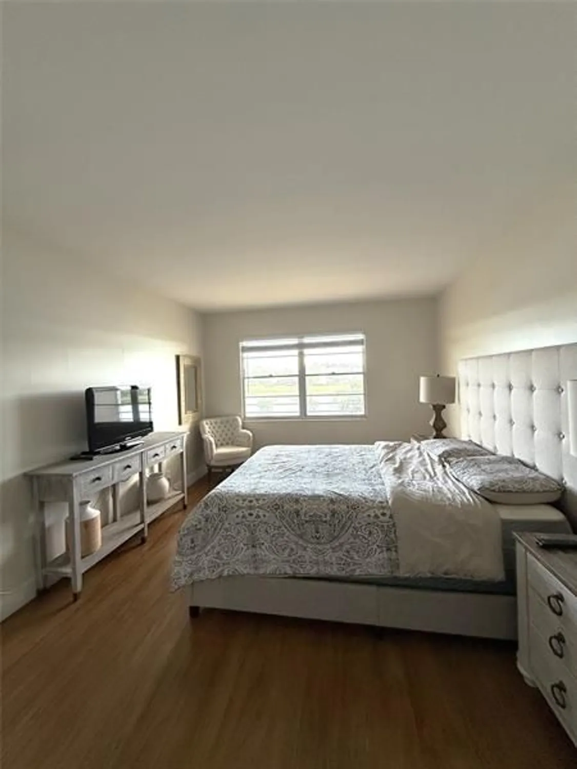 Property Slideshow image 15 of 21 | 2028 exeter b # 2028, Boca Raton, FL, 33434