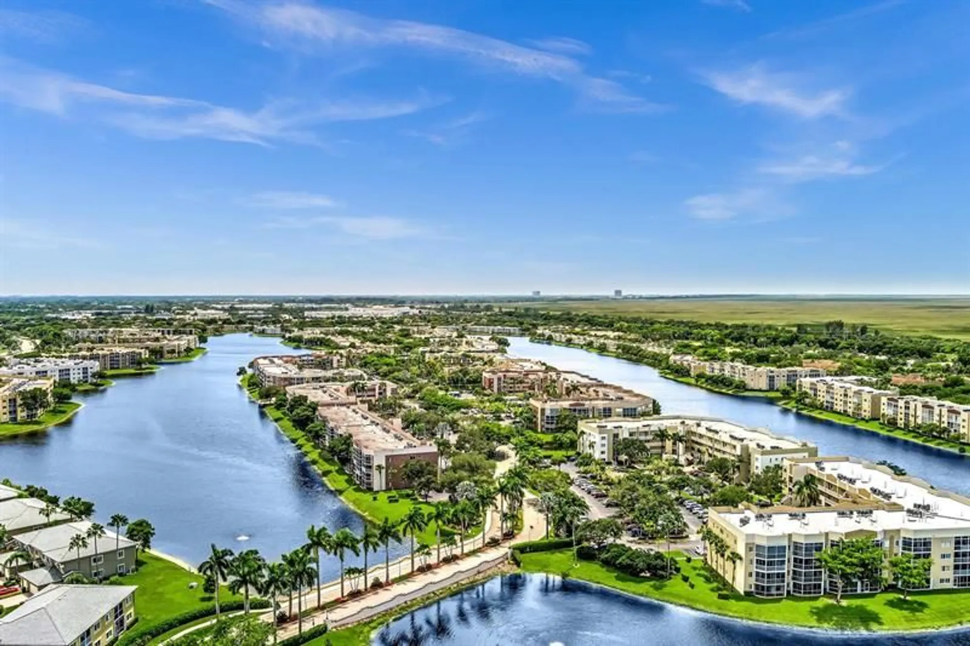 Property Slideshow image 6 of 25 | 7748 granville dr 211, Tamarac, FL, 33321