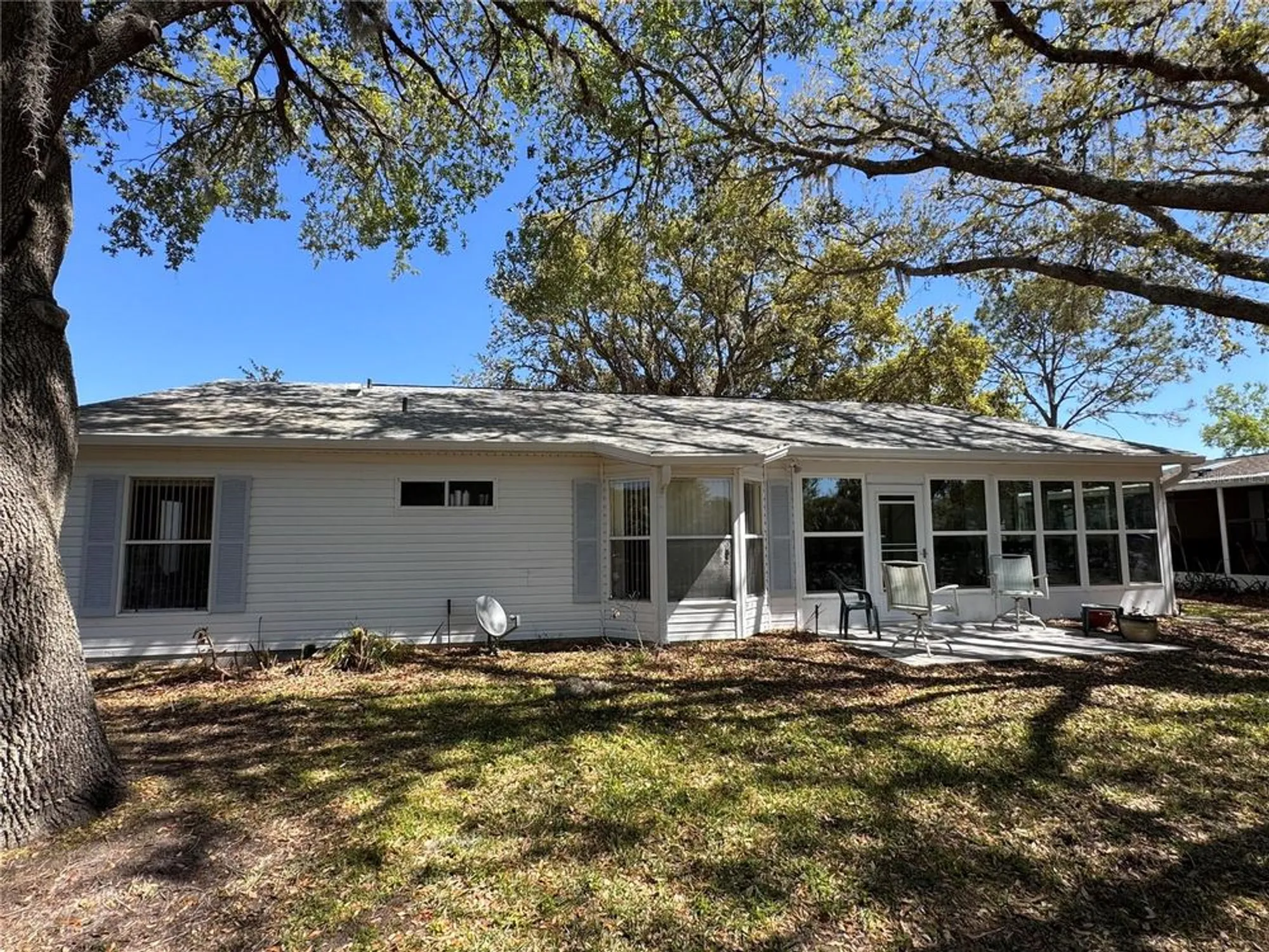 Property Slideshow image 4 of 100 | 25527 oak aly, Leesburg, FL, 34748