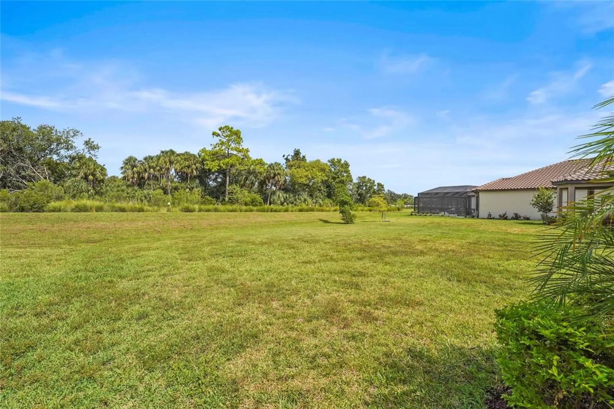 Property Slideshow image 43 of 86 | 6195 mesa gln, Bradenton, FL, 34203