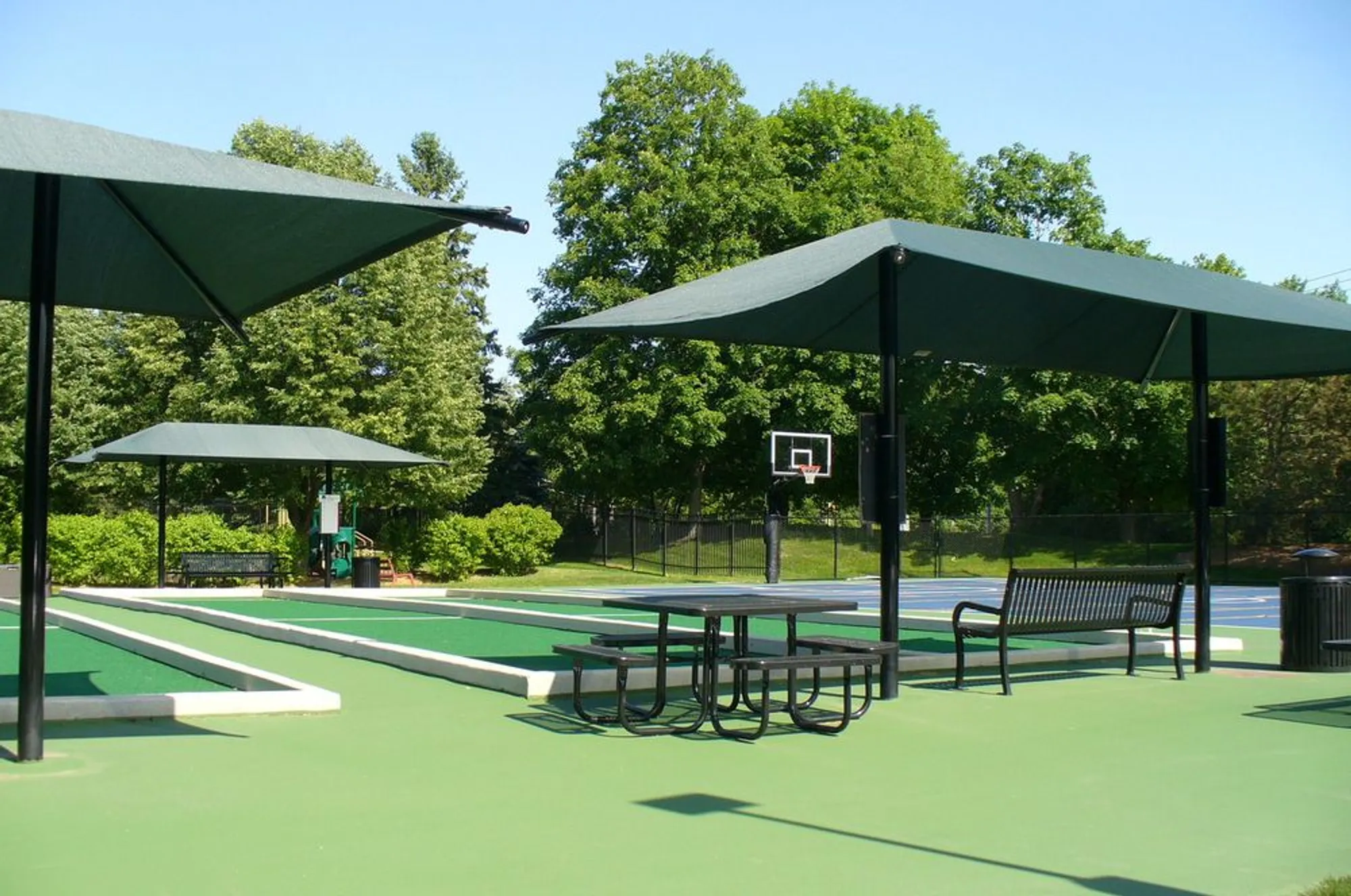 Property Slideshow image 47 of 54 | 660 old barn rd # f-24, Lake Barrington, IL, 60010