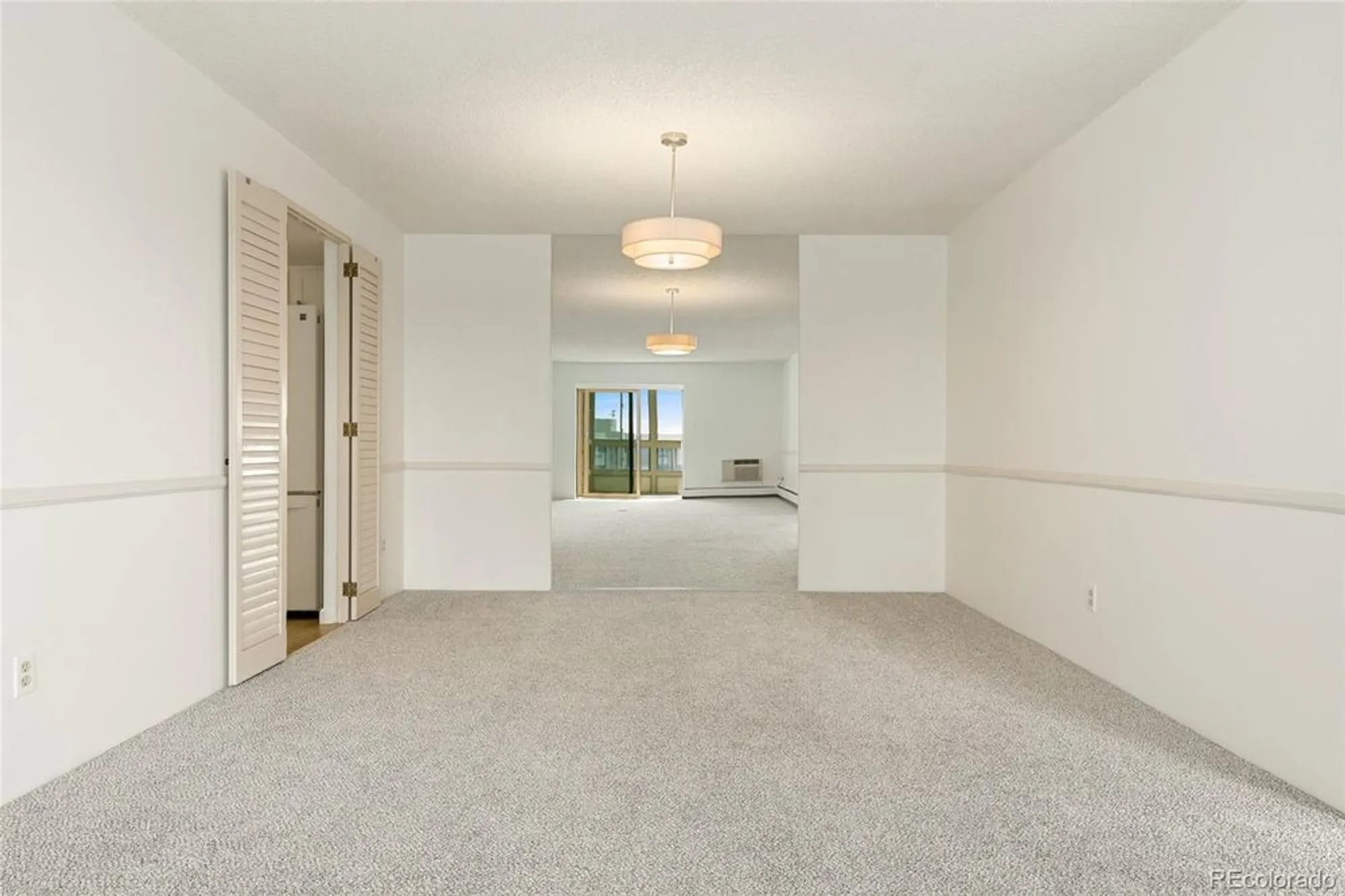 Property Slideshow image 10 of 43 | 13890 e marina dr 606, Aurora, CO, 80014