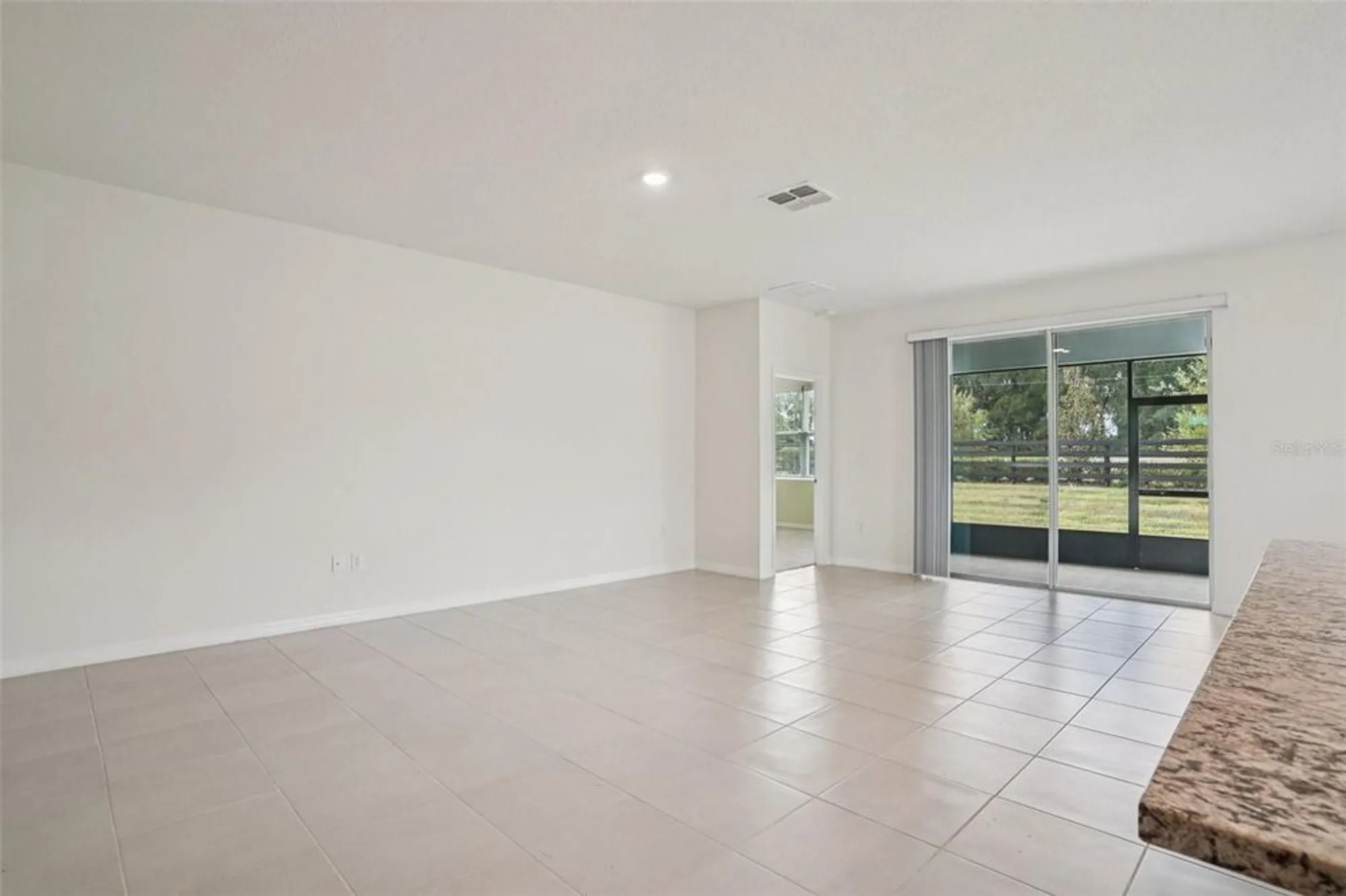 Property Slideshow image 10 of 57 | 6203 sw 93rd loop, Ocala, FL, 34476