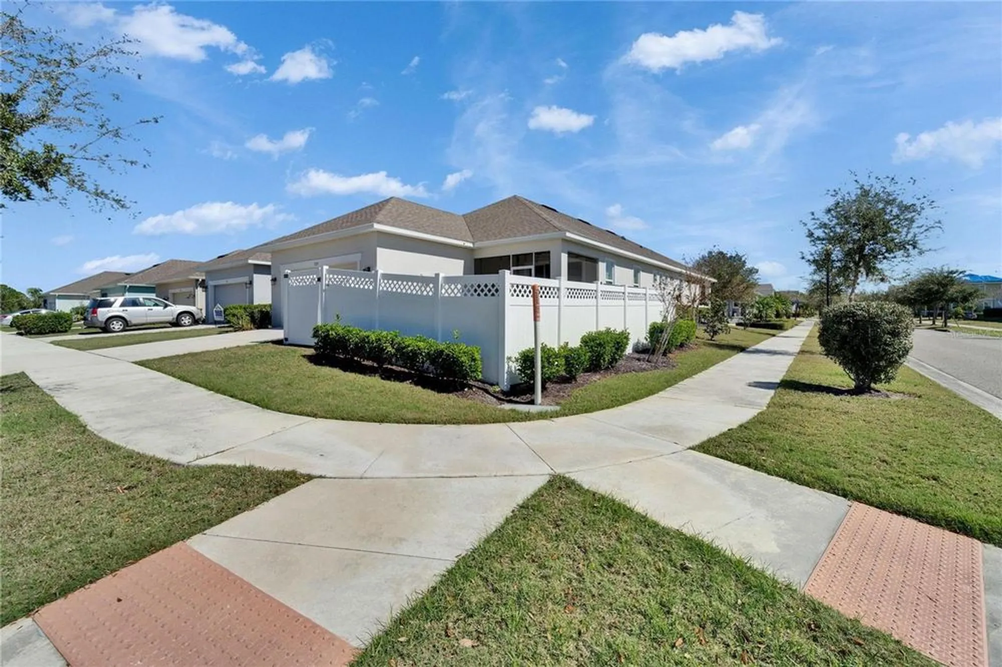 Property Slideshow image 45 of 61 | 729 winterside dr, Apollo Beach, FL, 33572