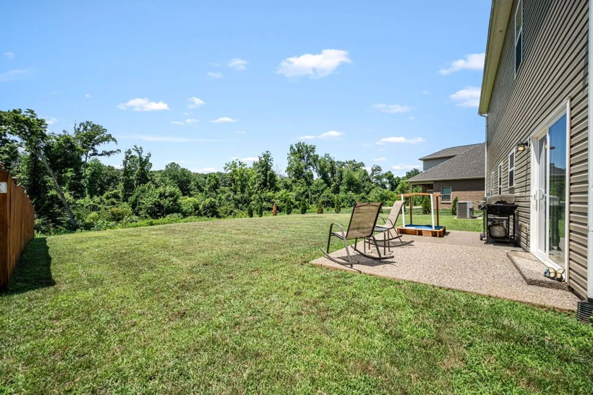 Property Slideshow image 4 of 31 | 1629 summit rdg, Lebanon, TN, 37090