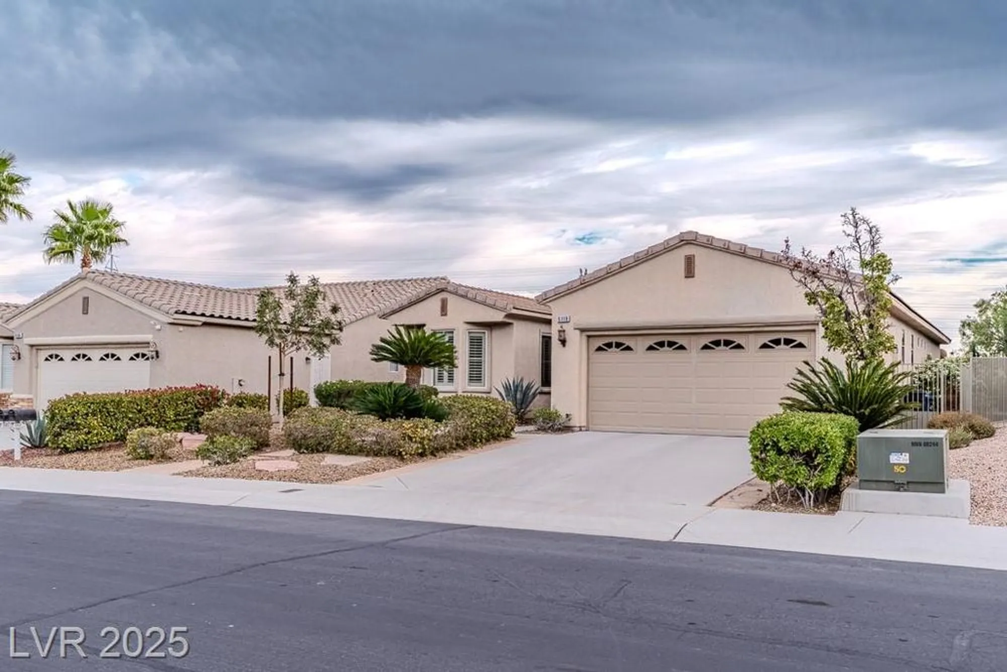 Property Slideshow image 4 of 65 | 5110 silenzio st, Las Vegas, NV, 89135