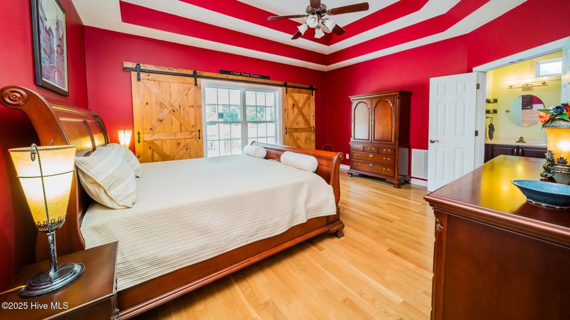 Property Slideshow image 16 of 72 | 569 fairburn ct, Calabash, NC, 28467