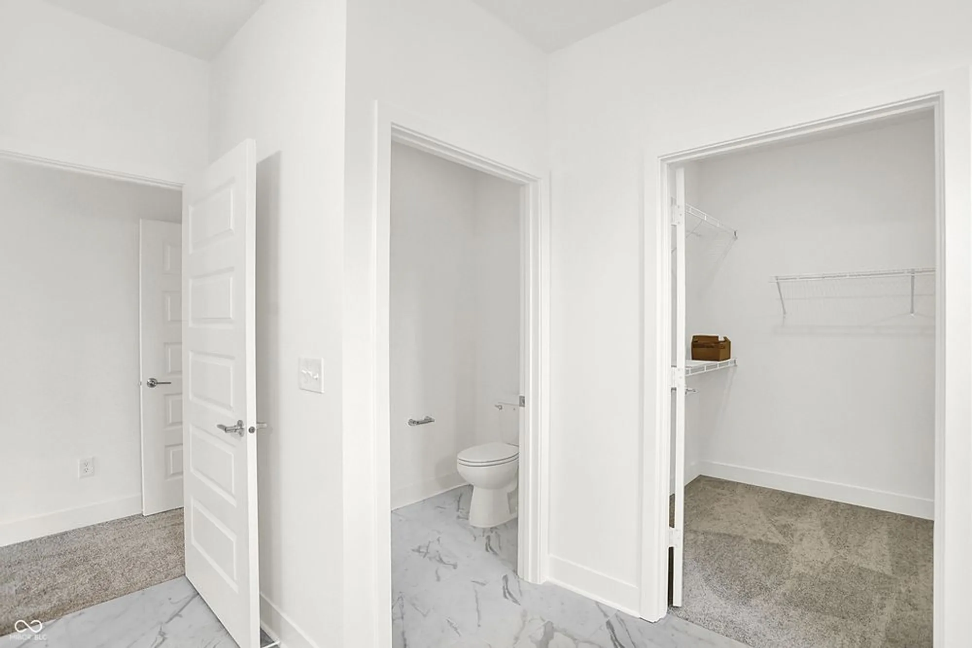 Property Slideshow image 41 of 46 | 5062 foxley park ln, Avon, IN, 46123