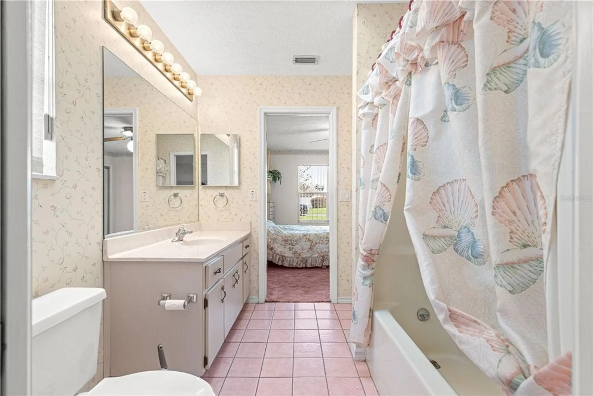 Property Slideshow image 21 of 33 | 11246 se 175th ln, Summerfield, FL, 34491