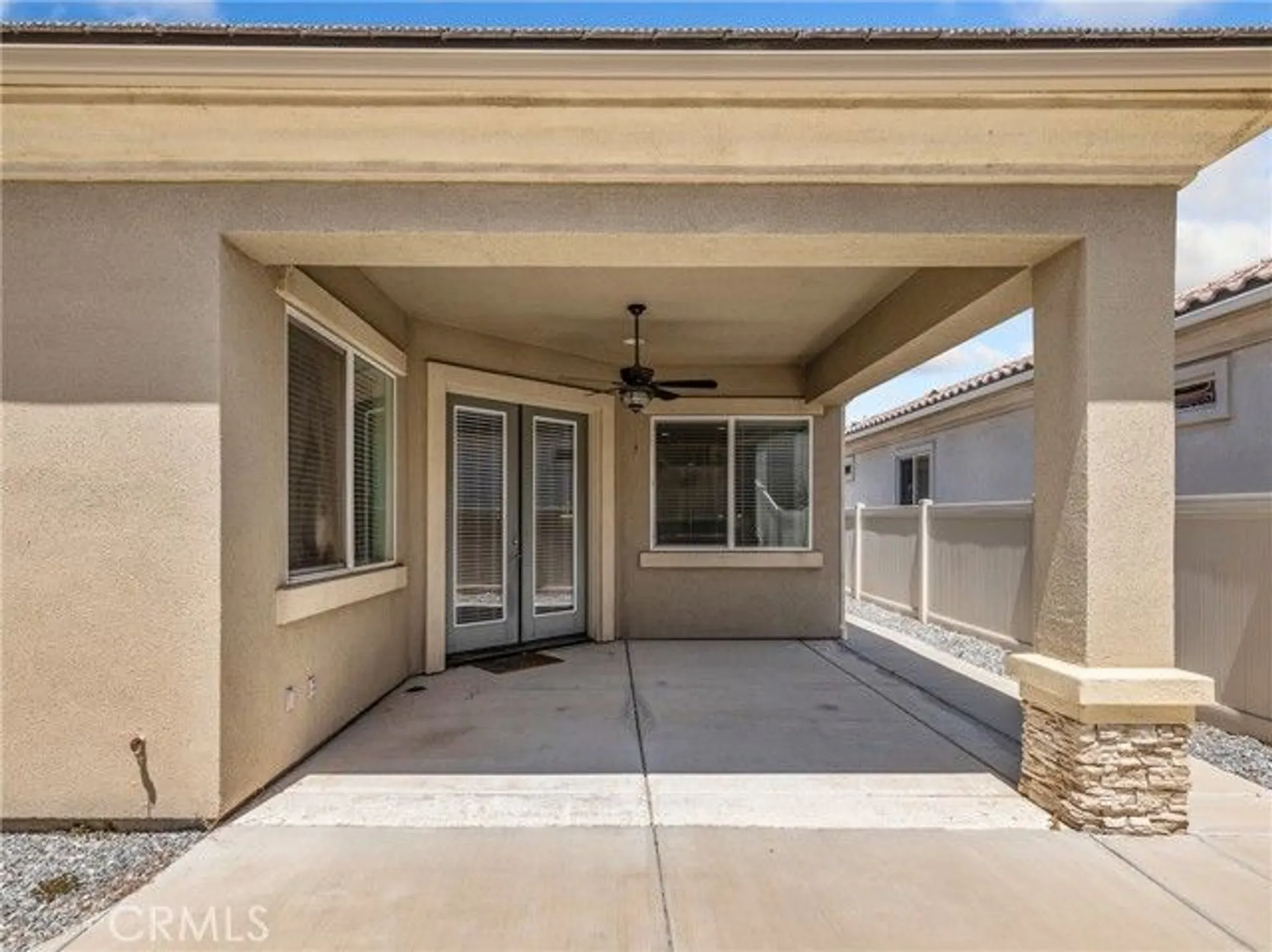 Property Slideshow image 33 of 38 | 19301 galloping hill rd, Apple Valley, CA, 92308