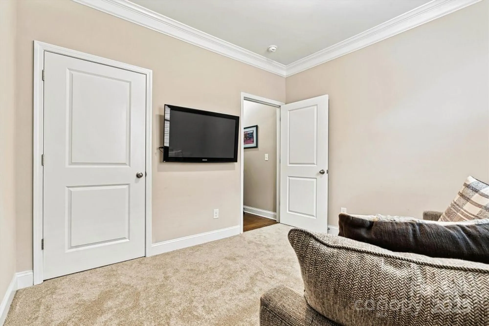 Property Slideshow image 32 of 45 | 3678 norman view dr, Sherrills Ford, NC, 28673