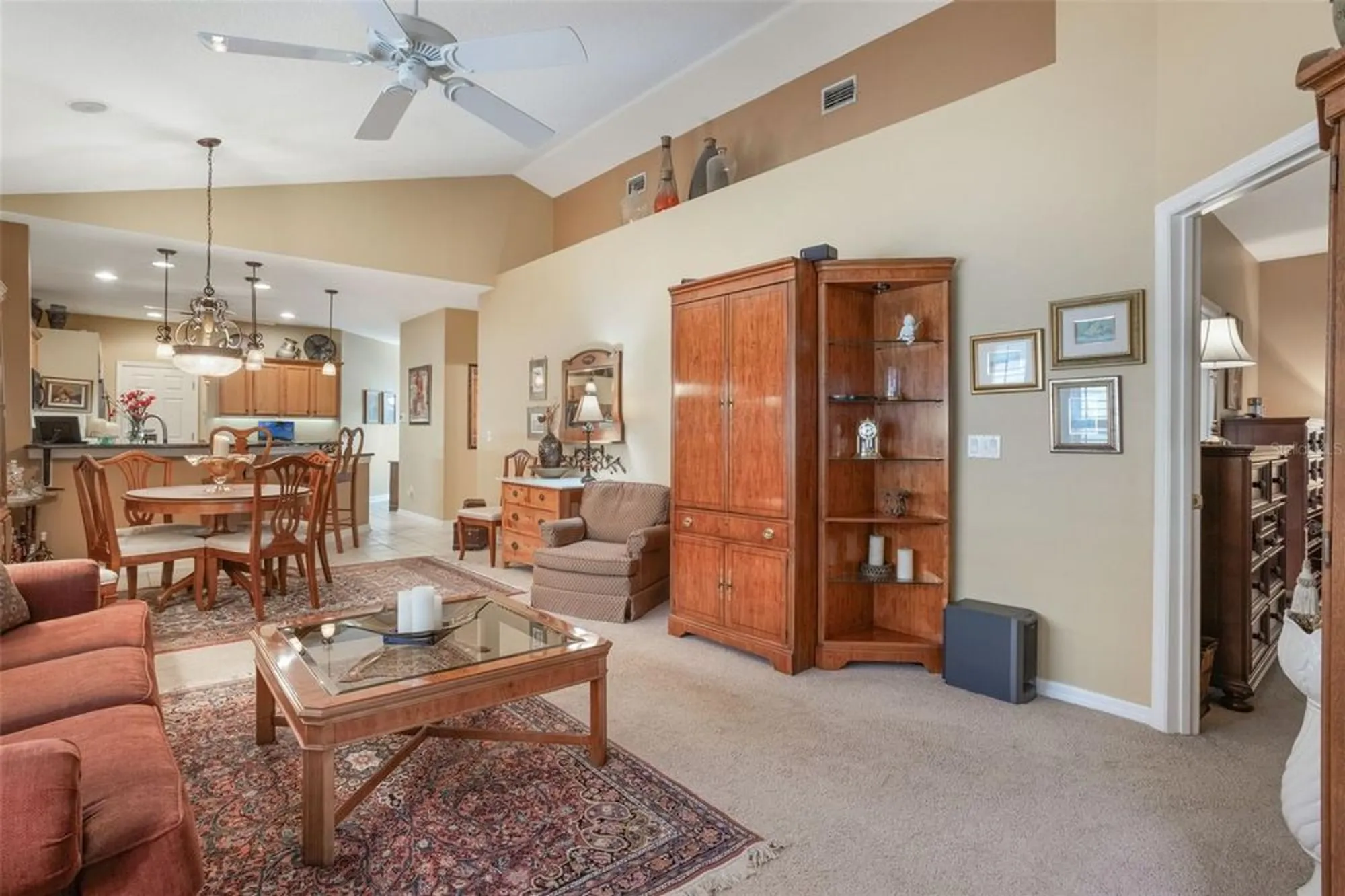 Property Slideshow image 8 of 39 | 9015 saint andrews way, Mount Dora, FL, 32757