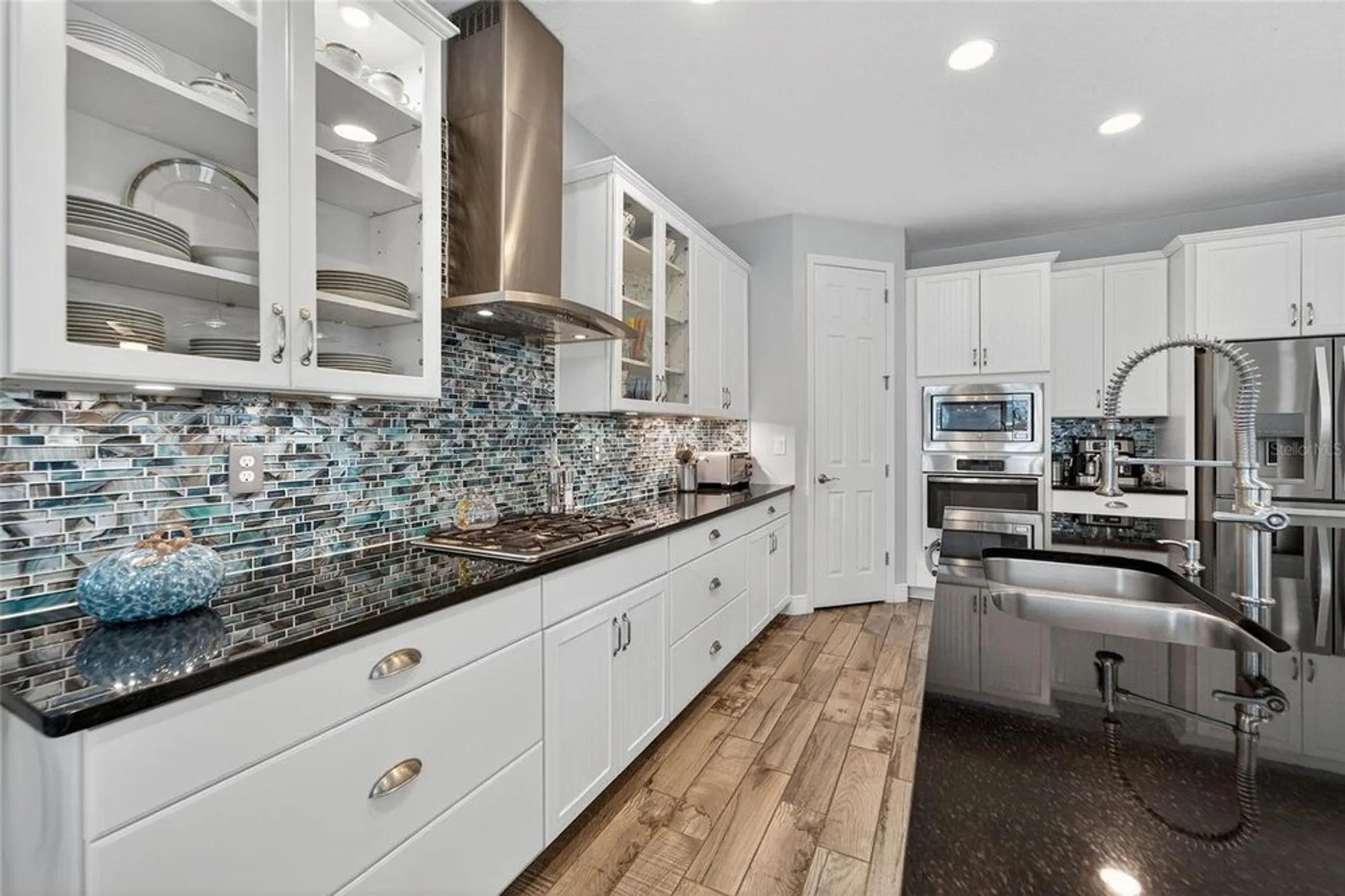 Property Slideshow image 19 of 87 | 623 winterside dr, Apollo Beach, FL, 33572