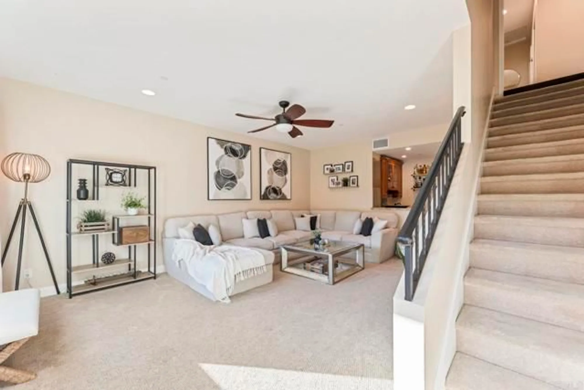 Property Slideshow image 36 of 71 | 27636 mountain meadow rd, Escondido, CA, 92026