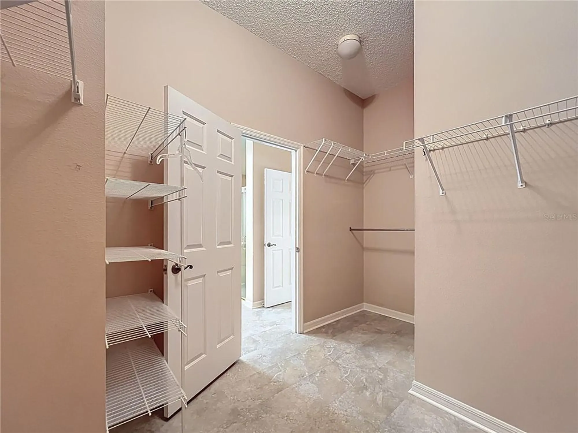 Property Slideshow image 43 of 64 | 16946 se 93rd cuthbert cir, The Villages, FL, 32162