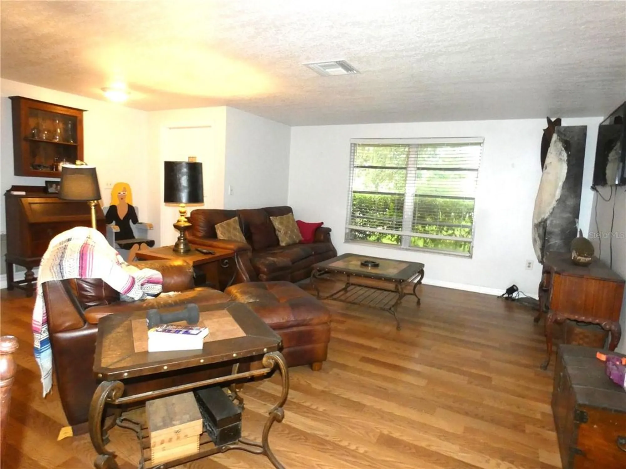 Property Slideshow image 12 of 39 | 8140 san felipe ct, Port Richey, FL, 34668