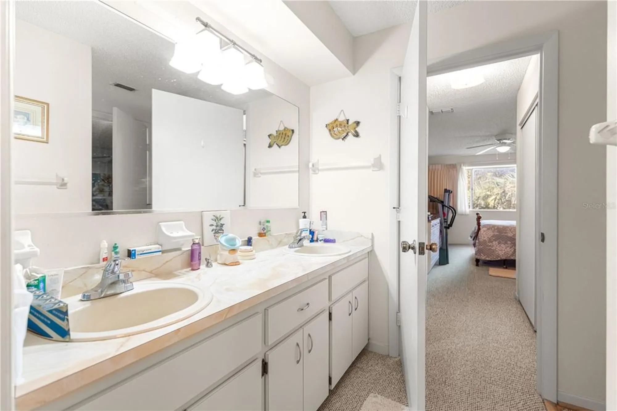 Property Slideshow image 11 of 40 | 10987 sw 86th ter, Ocala, FL, 34481