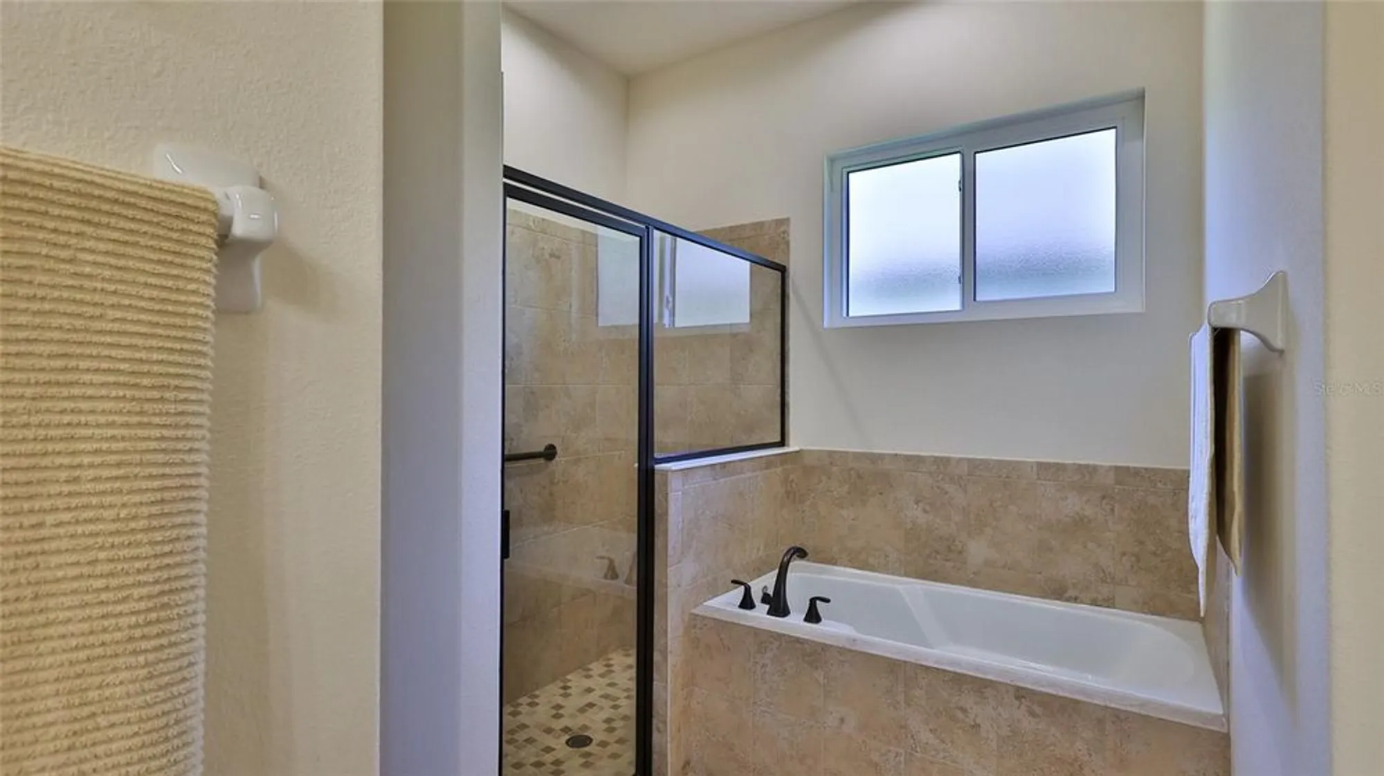 Property Slideshow image 23 of 36 | 3217 bailey ann dr, Ormond Beach, FL, 32174