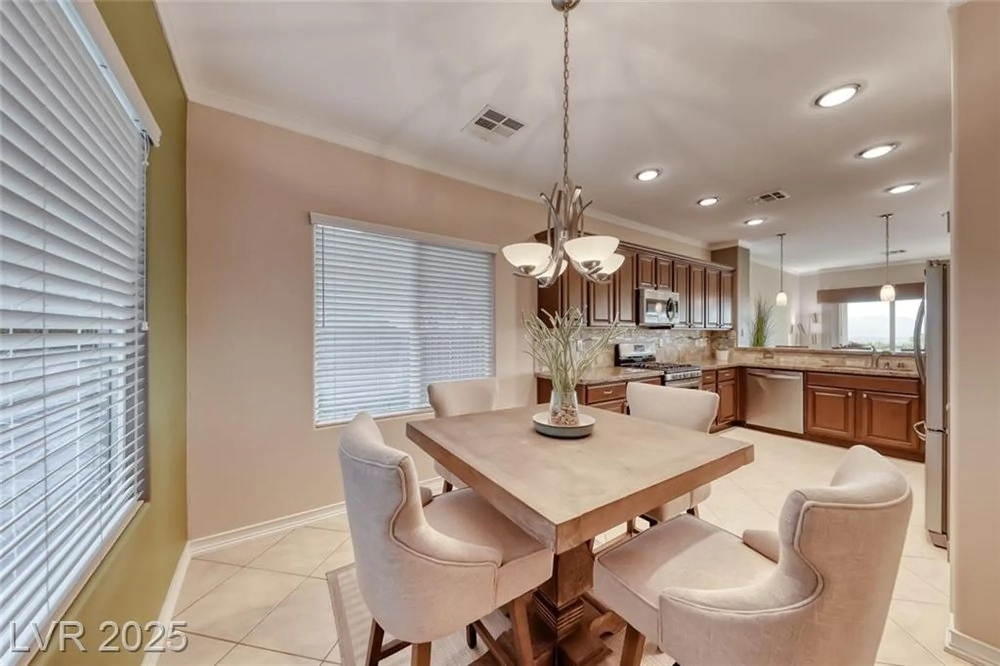 Property Slideshow image 27 of 66 | 2470 bedford park dr, Henderson, NV, 89052