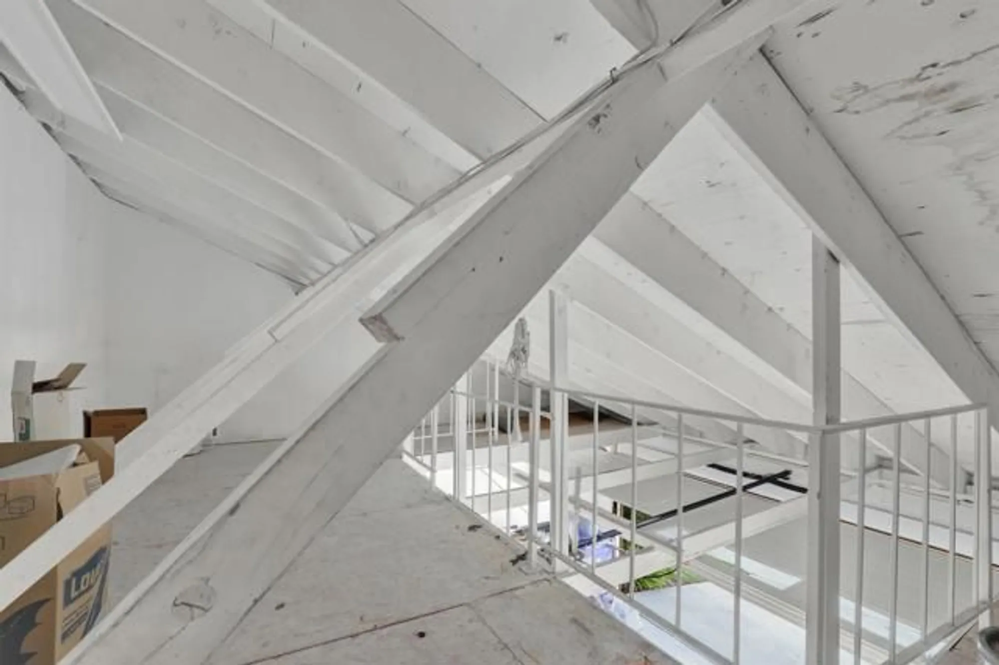 Property Slideshow image 43 of 50 | 17620 plaza ascope, San Diego, CA, 92128