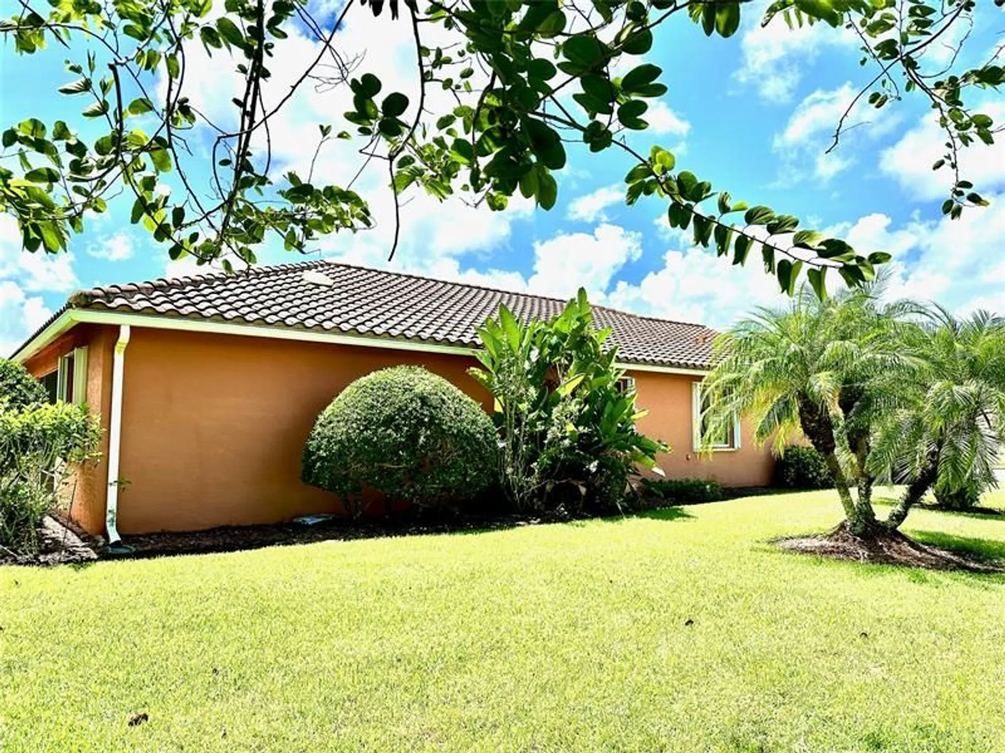 Property Slideshow image 33 of 43 | 6201 thames pl, Vero Beach, FL, 32966