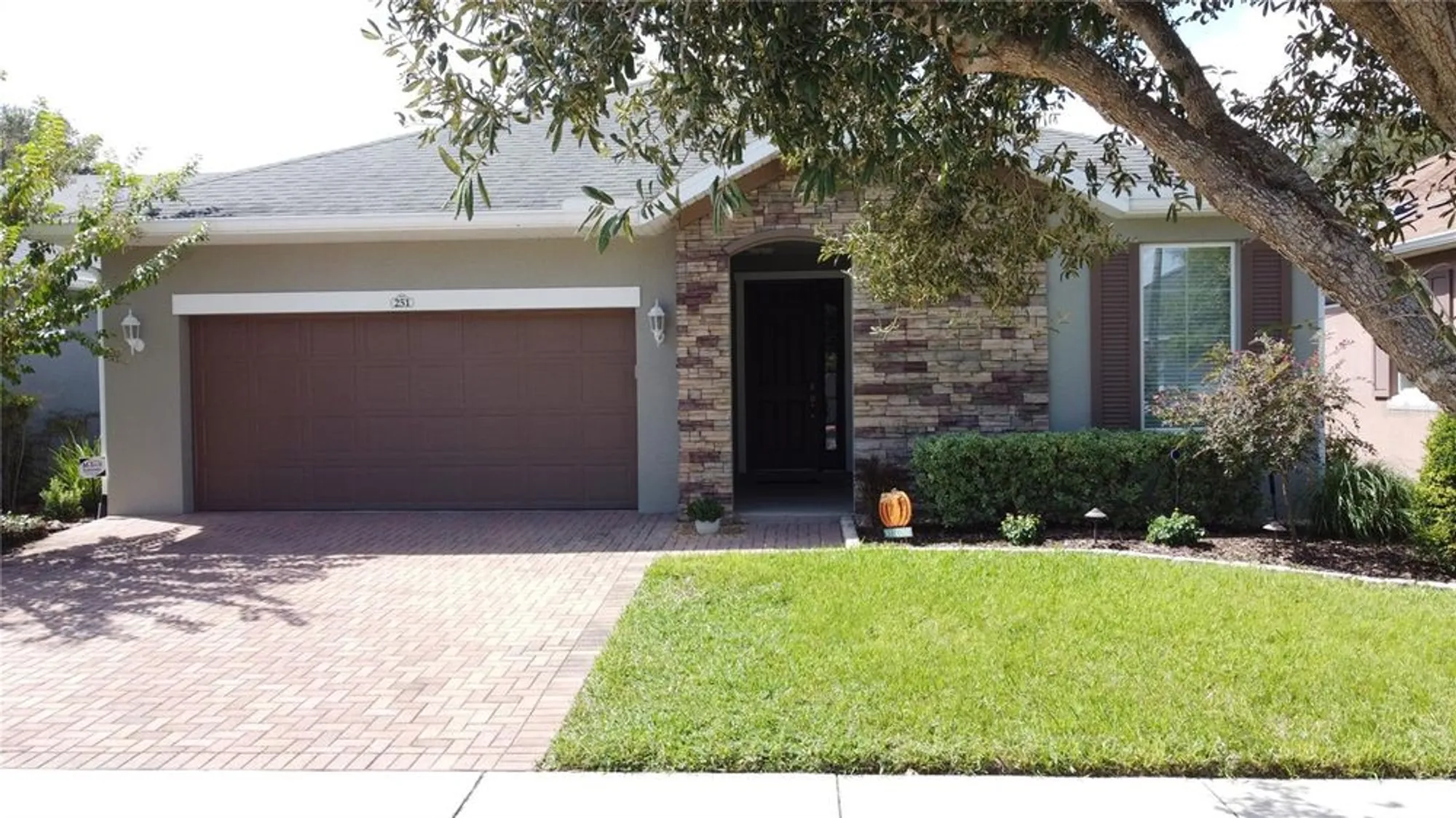 Property Slideshow image 1 of 60 | 251 silver maple rd, Groveland, FL, 34736