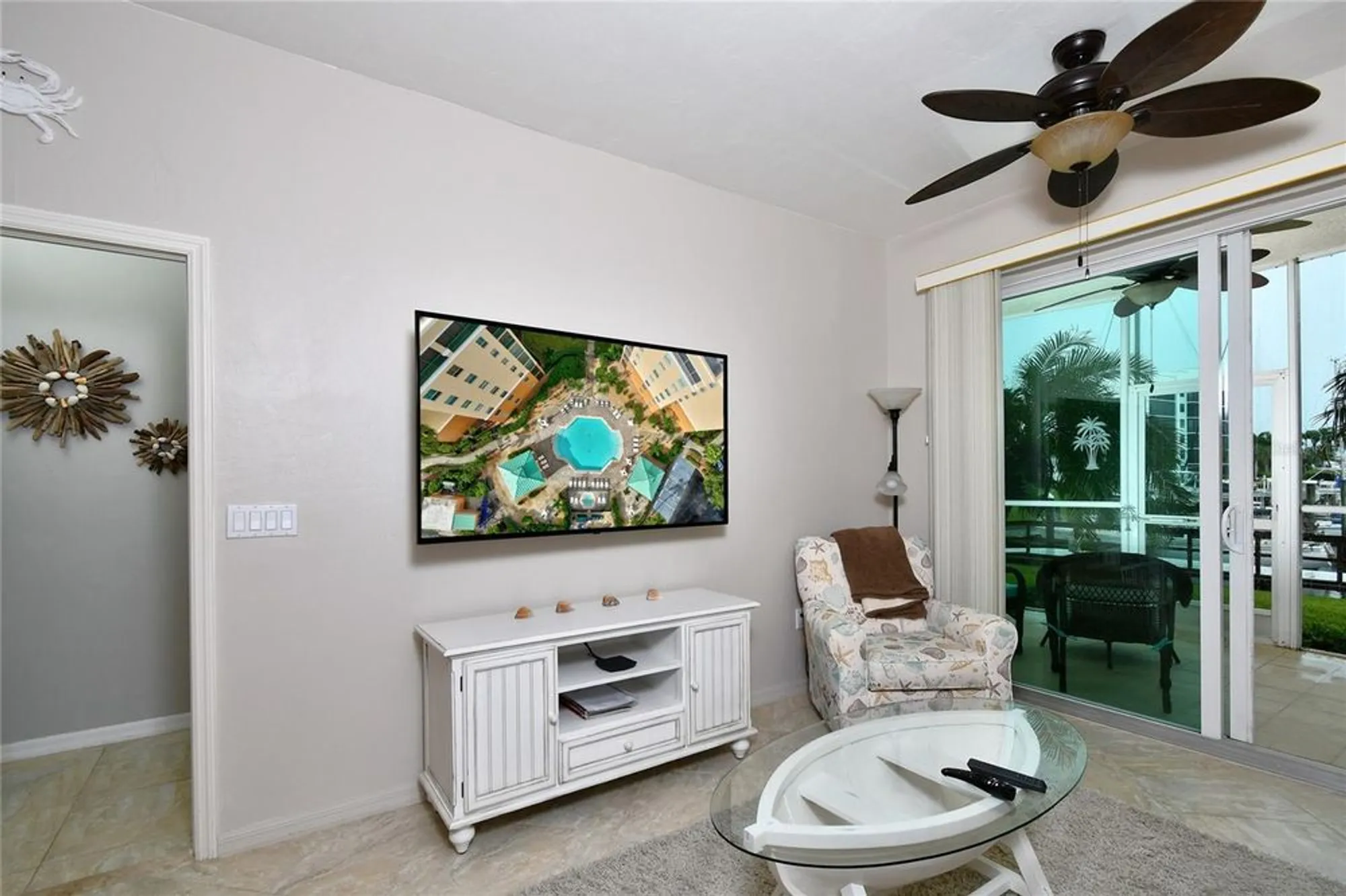 Property Slideshow image 17 of 37 | 2060 matecumbe key rd 2102, Punta Gorda, FL, 33955