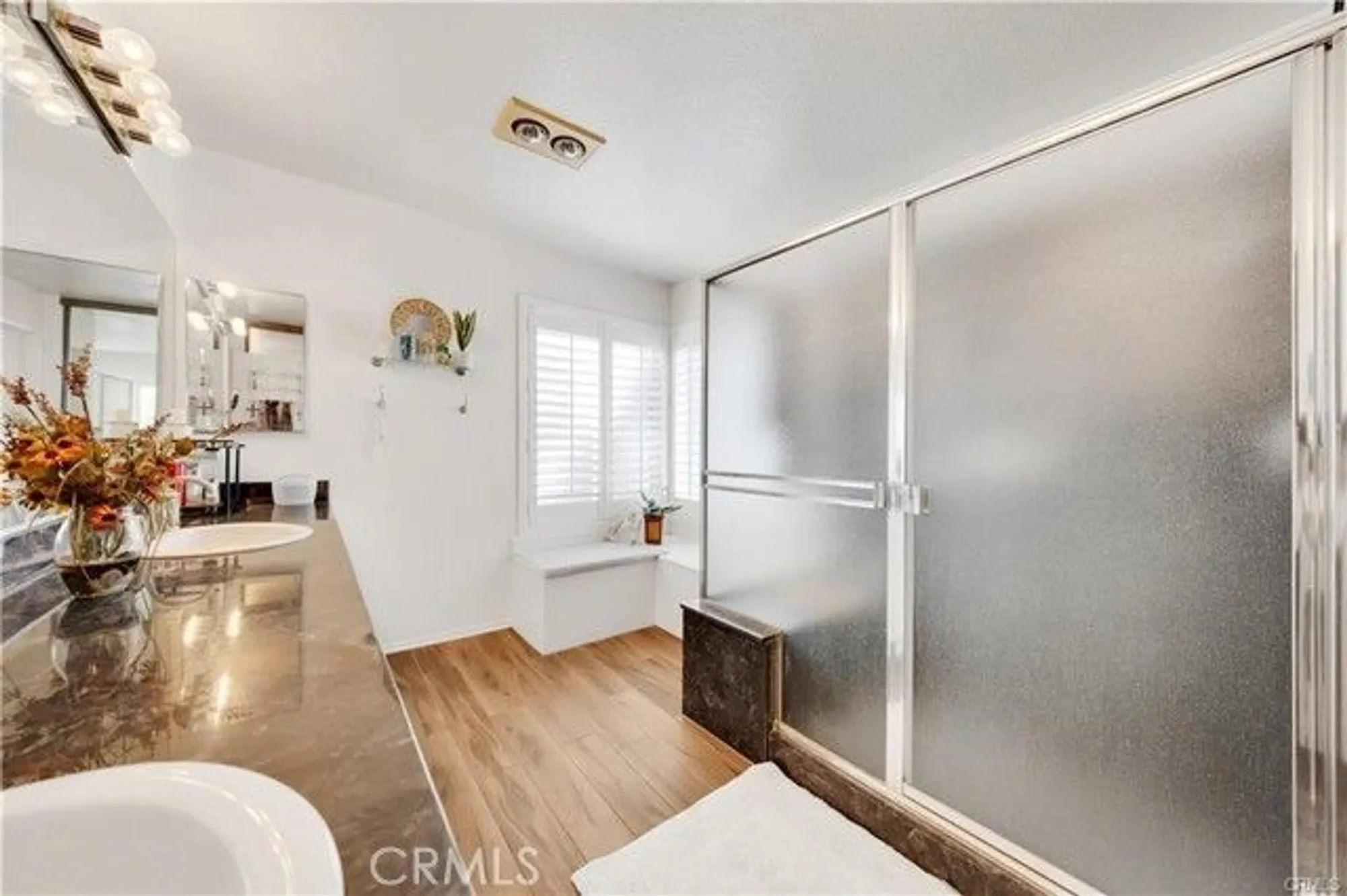 Property Slideshow image 28 of 44 | 40370 via francisco, Murrieta, CA, 92562