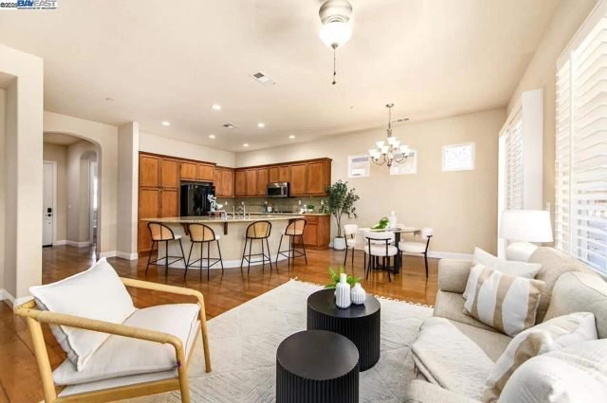 Property Slideshow image 13 of 60 | 1033 malbec ln, Brentwood, CA, 94513