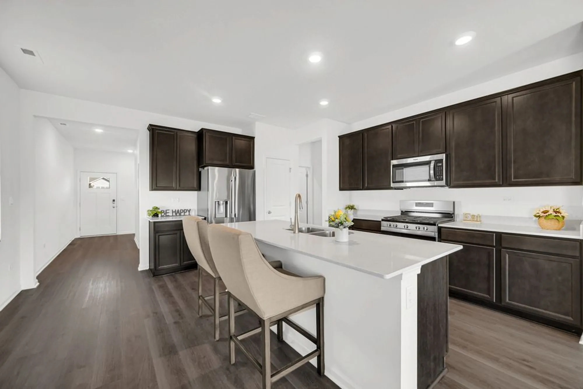 Property Slideshow image 5 of 32 | 2930 harnish dr, Algonquin, IL, 60102