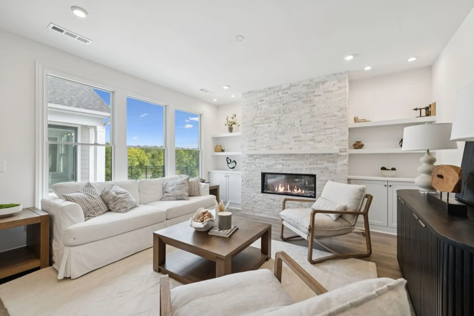 Property Slideshow image 25 of 69 | 504 restoration dr, Smyrna, TN, 37167