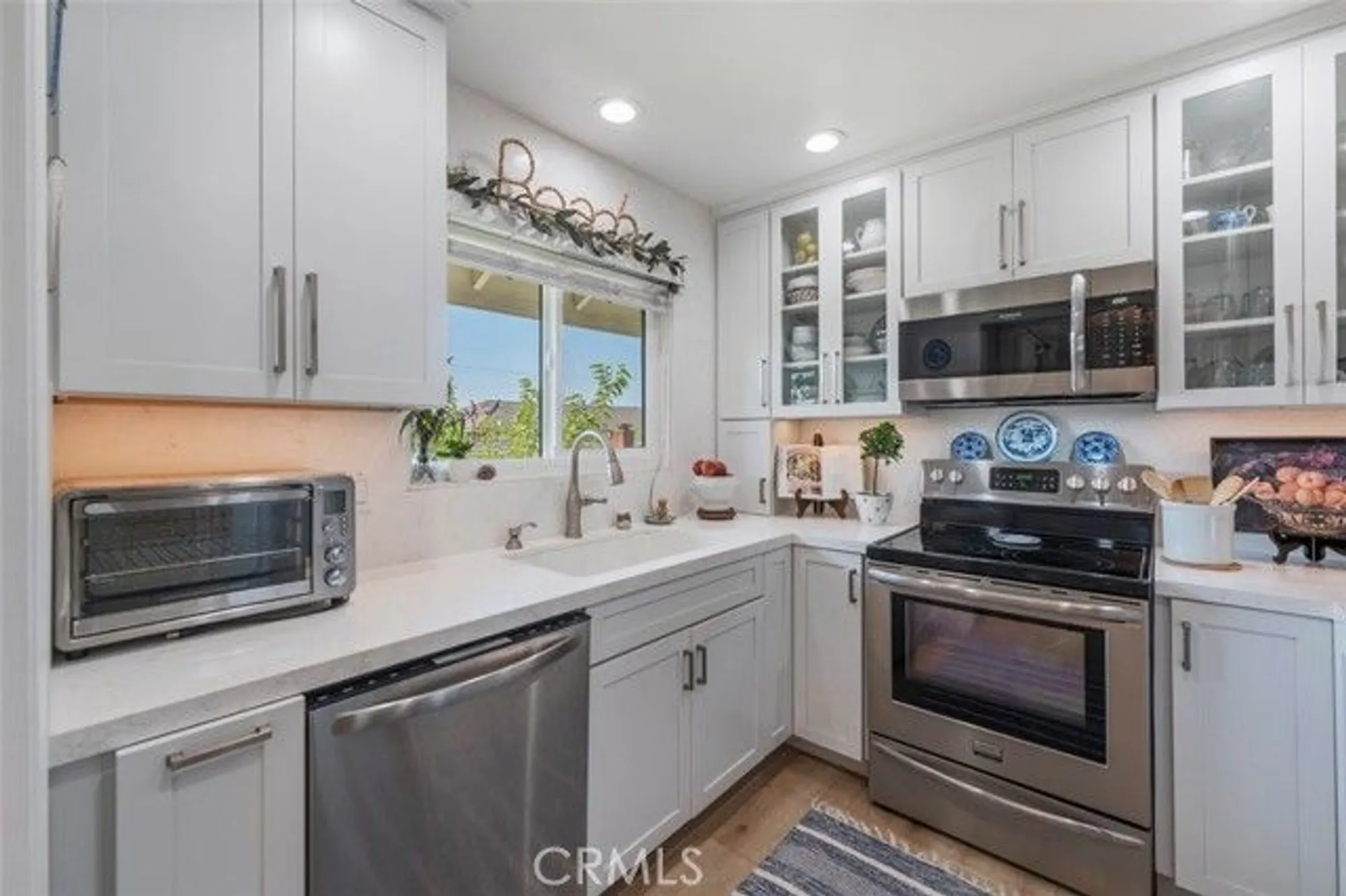 Property Slideshow image 8 of 38 | 23009 nadine cir b, Torrance, CA, 90505