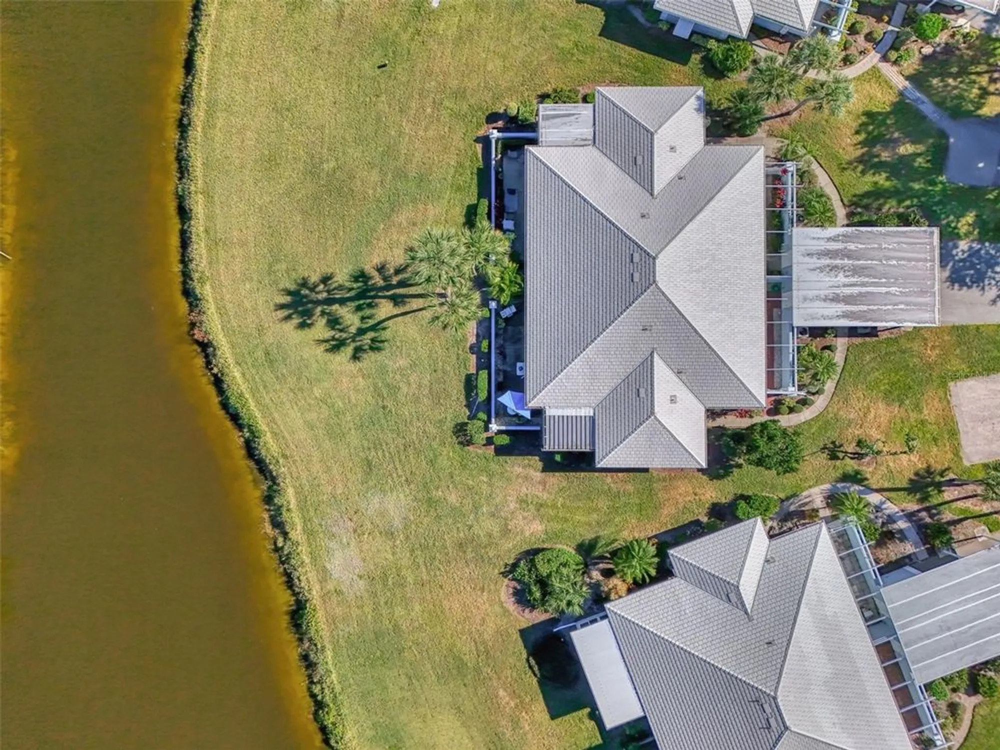 Property Slideshow image 61 of 65 | 461 wexford cir 91, Venice, FL, 34293