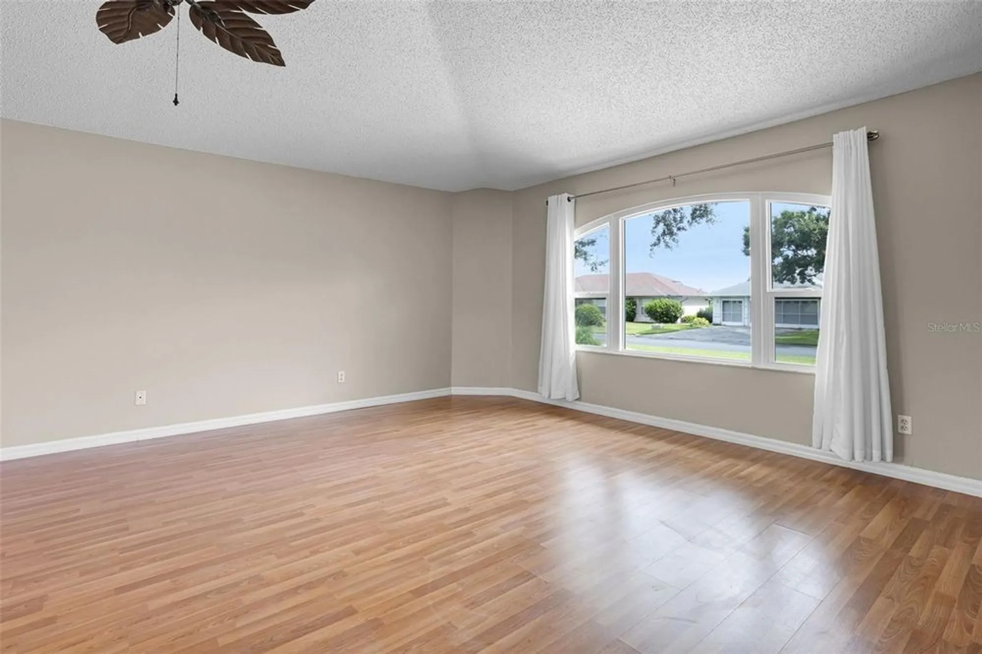 Property Slideshow image 16 of 60 | 5004 saint andrews arc, Leesburg, FL, 34748